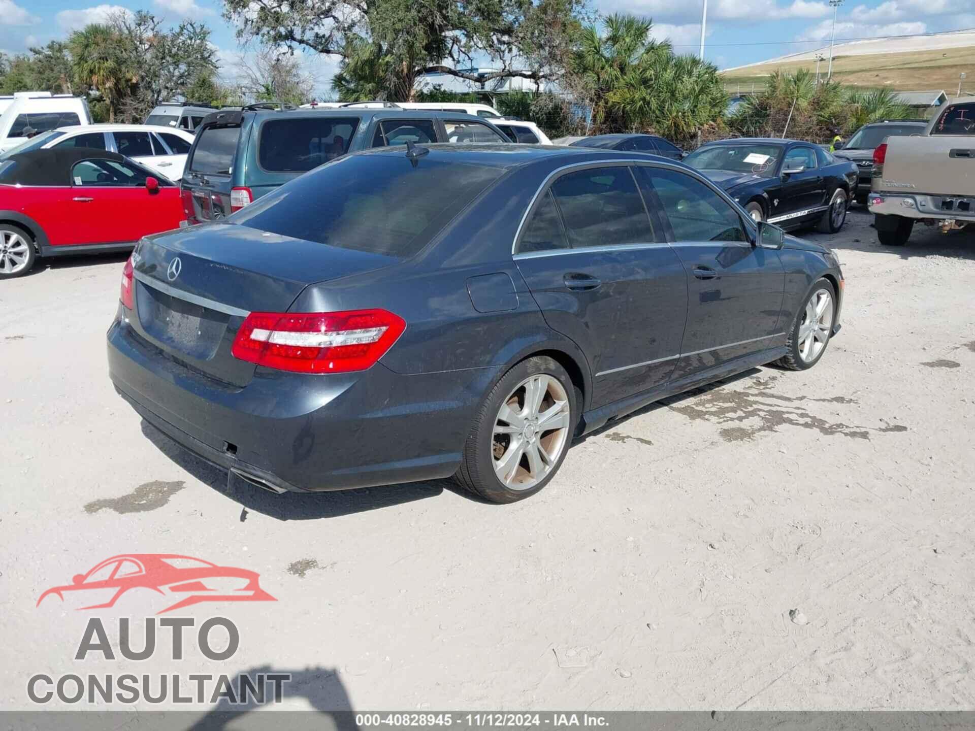 MERCEDES-BENZ E 350 2013 - WDDHF5KBXDA703138