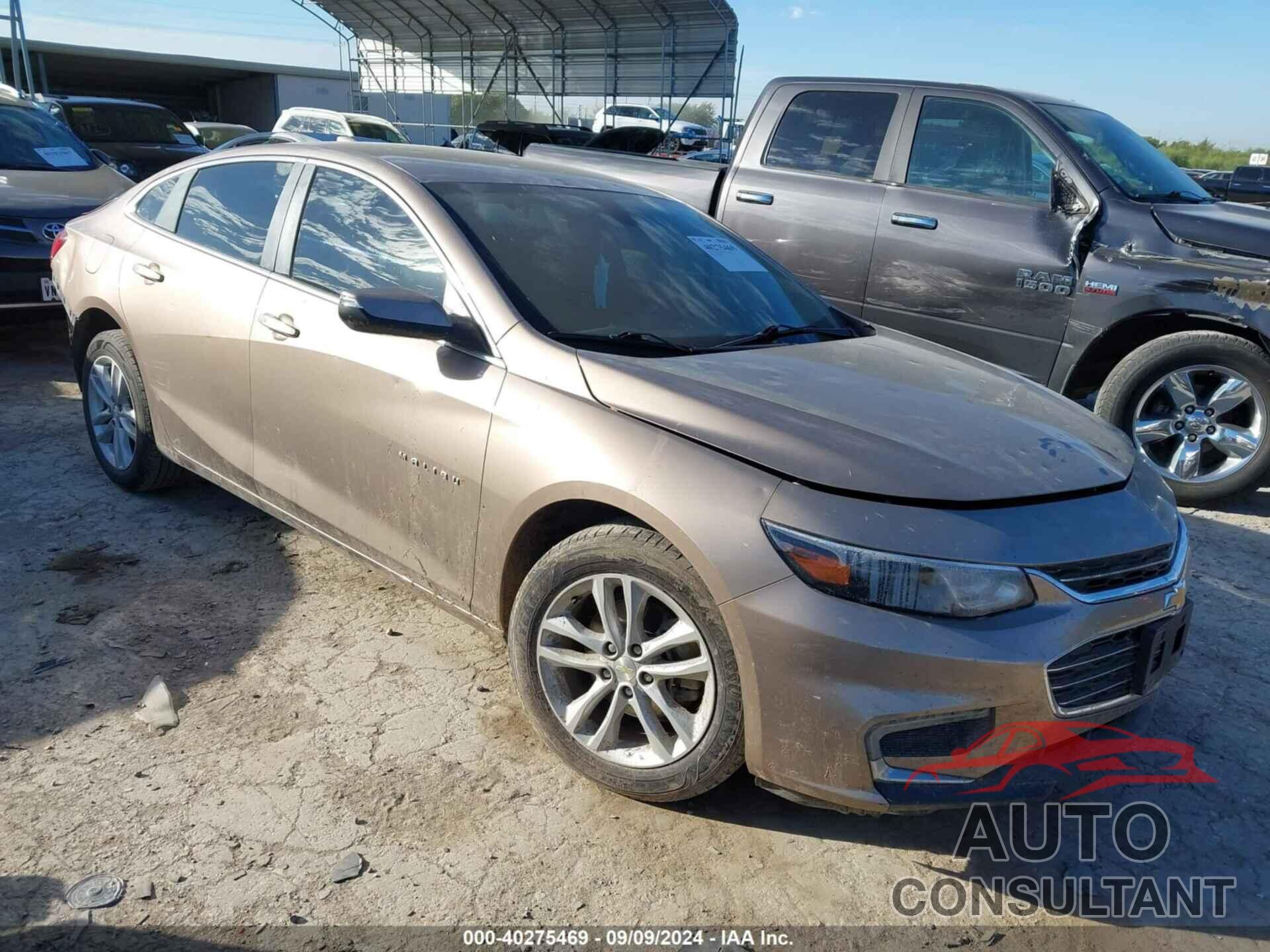 CHEVROLET MALIBU 2018 - 1G1ZD5ST0JF188512