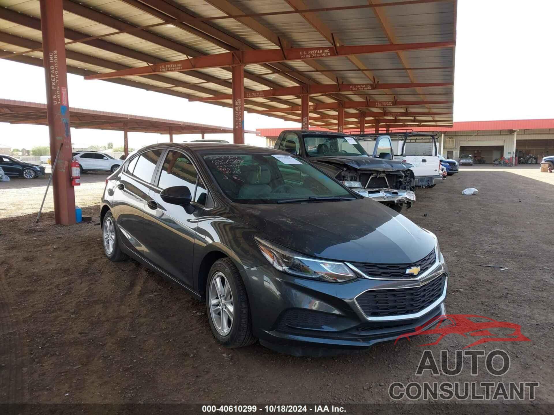 CHEVROLET CRUZE 2018 - 3G1BE6SM3JS569425