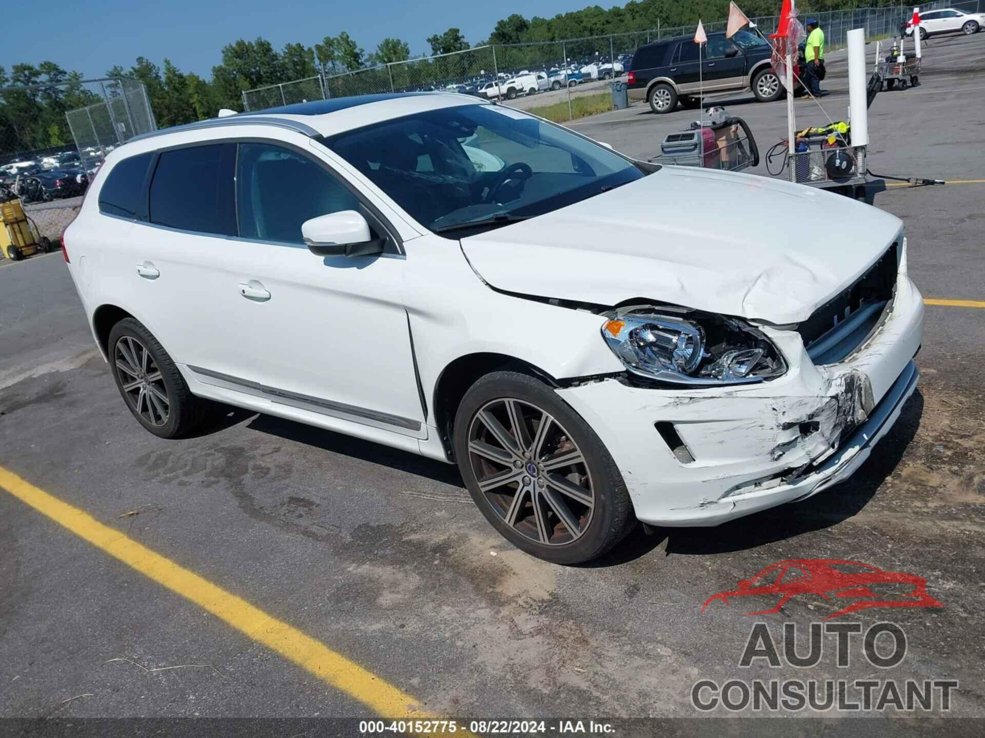 VOLVO XC60 2016 - YV4612RK0G2826429