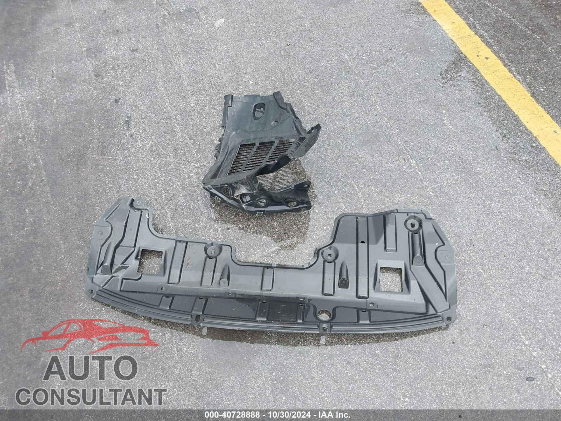NISSAN PATHFINDER 2015 - 5N1AR2MM8FC717543