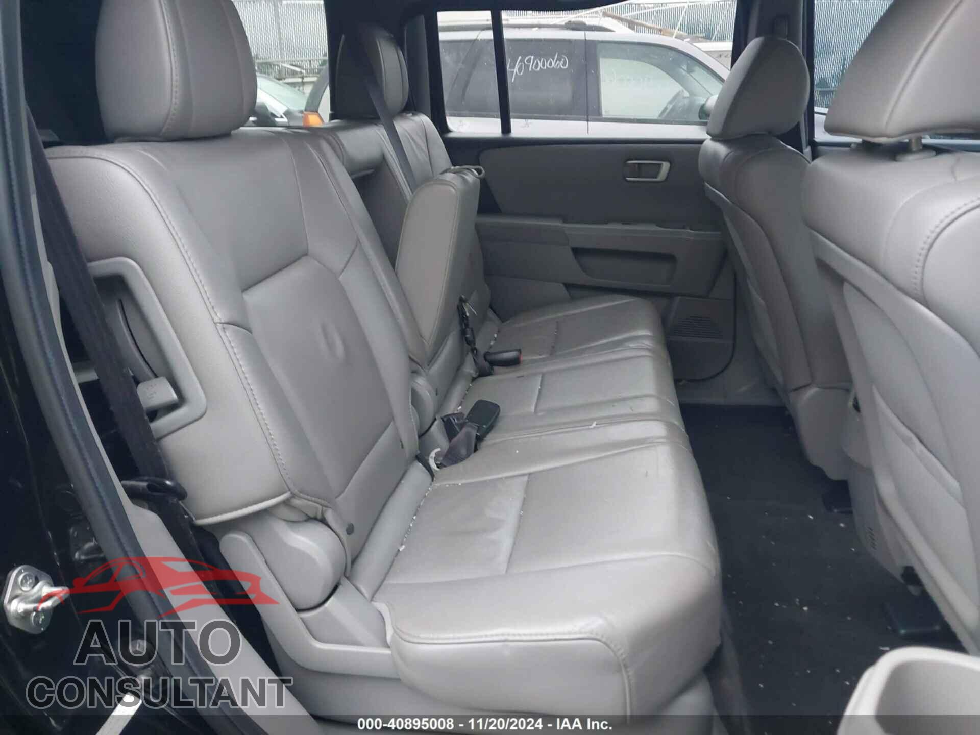 HONDA PILOT 2013 - 5FNYF4H58DB003440