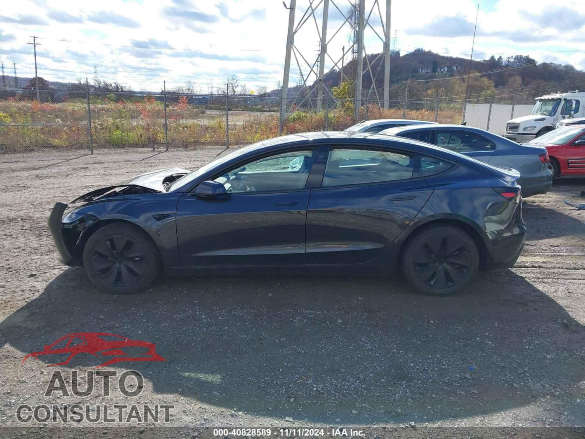 TESLA MODEL 3 2024 - 5YJ3E1EA5RF735545