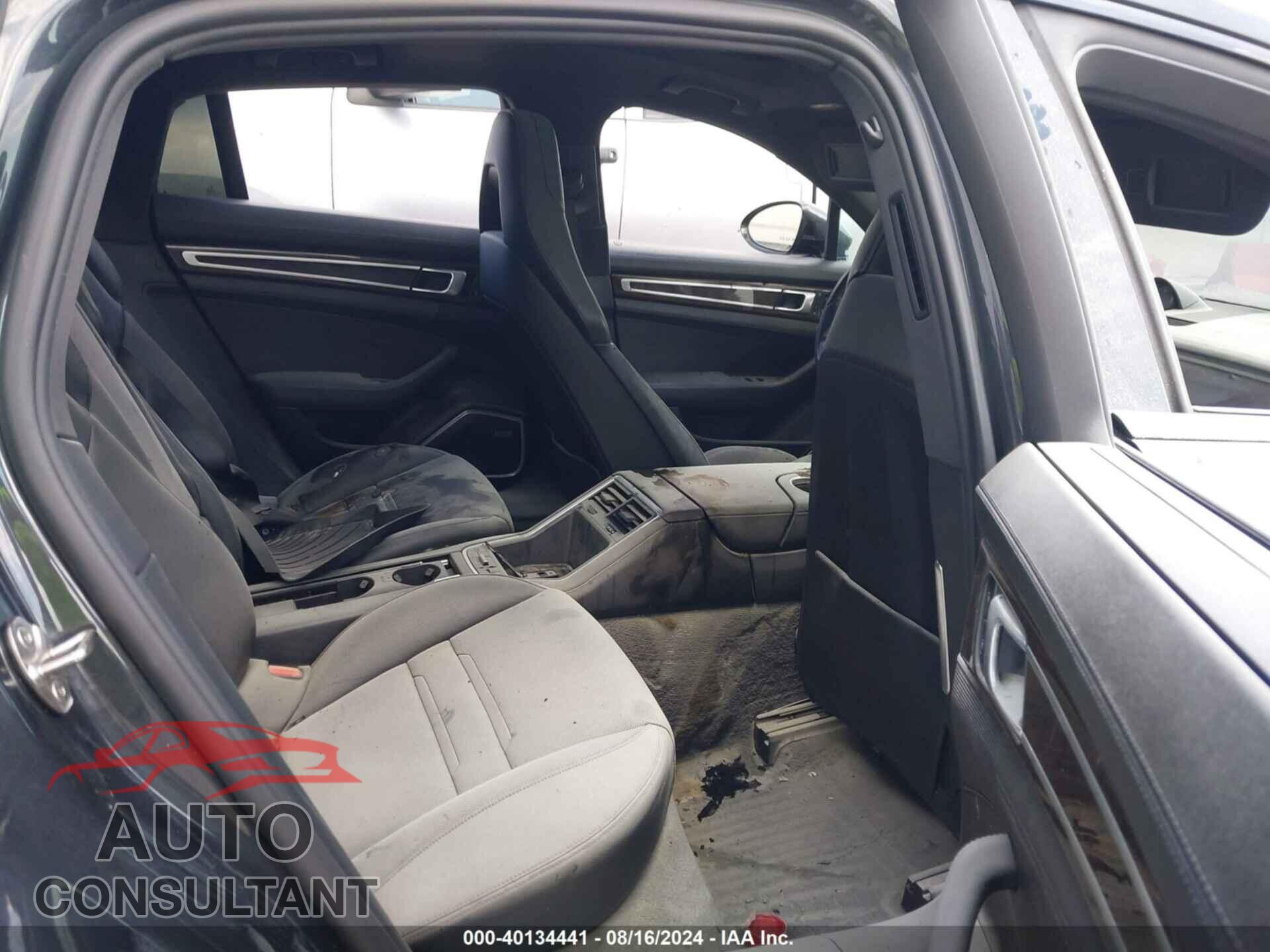 PORSCHE PANAMERA 2017 - WP0AA2A72HL100961