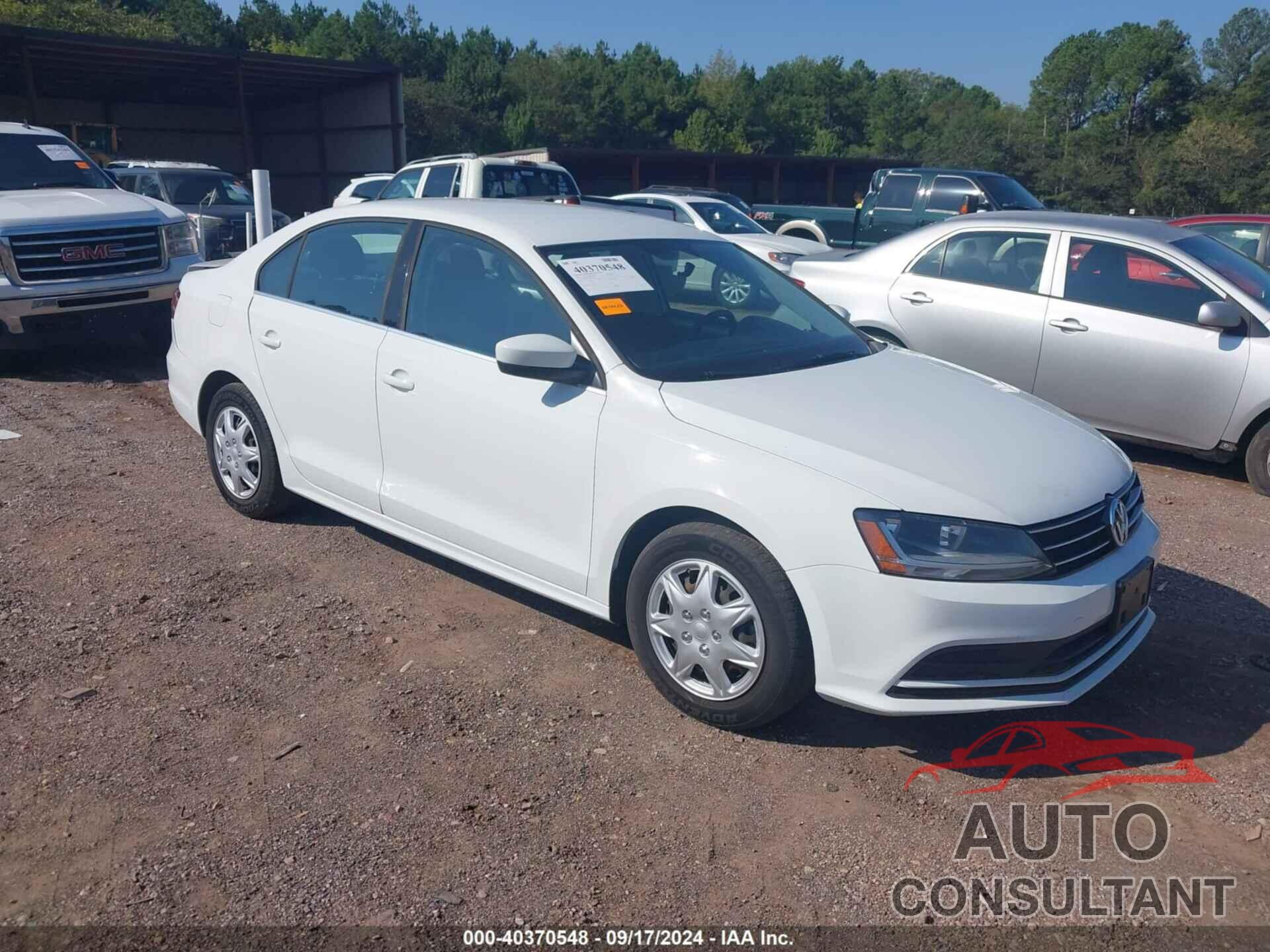 VOLKSWAGEN JETTA 2017 - 3VW2B7AJ3HM380119