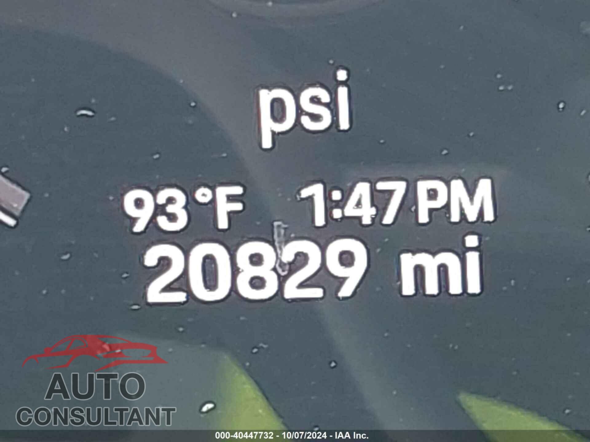 PORSCHE CAYENNE 2024 - WP1AA2AY8RDA01015