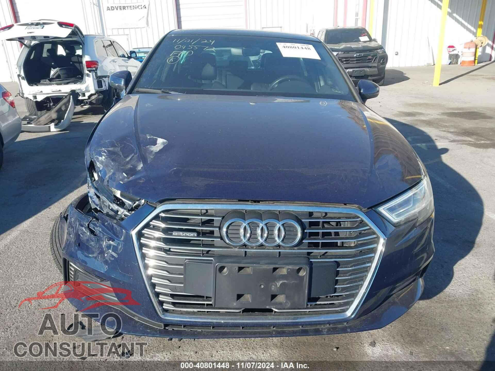 AUDI A3 E-TRON 2017 - WAUTPBFF0HA045572