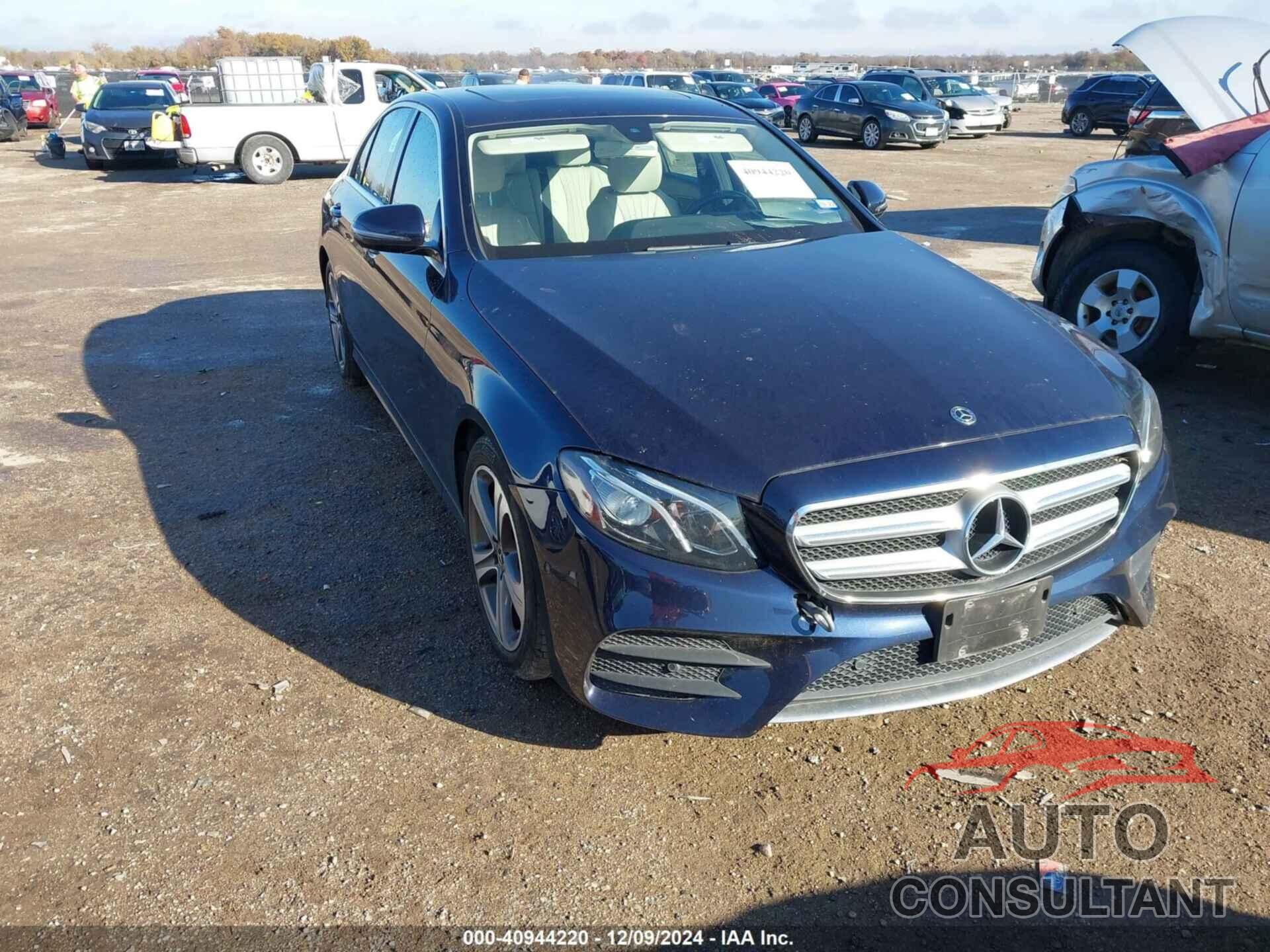 MERCEDES-BENZ E 300 2018 - WDDZF4JB0JA341879