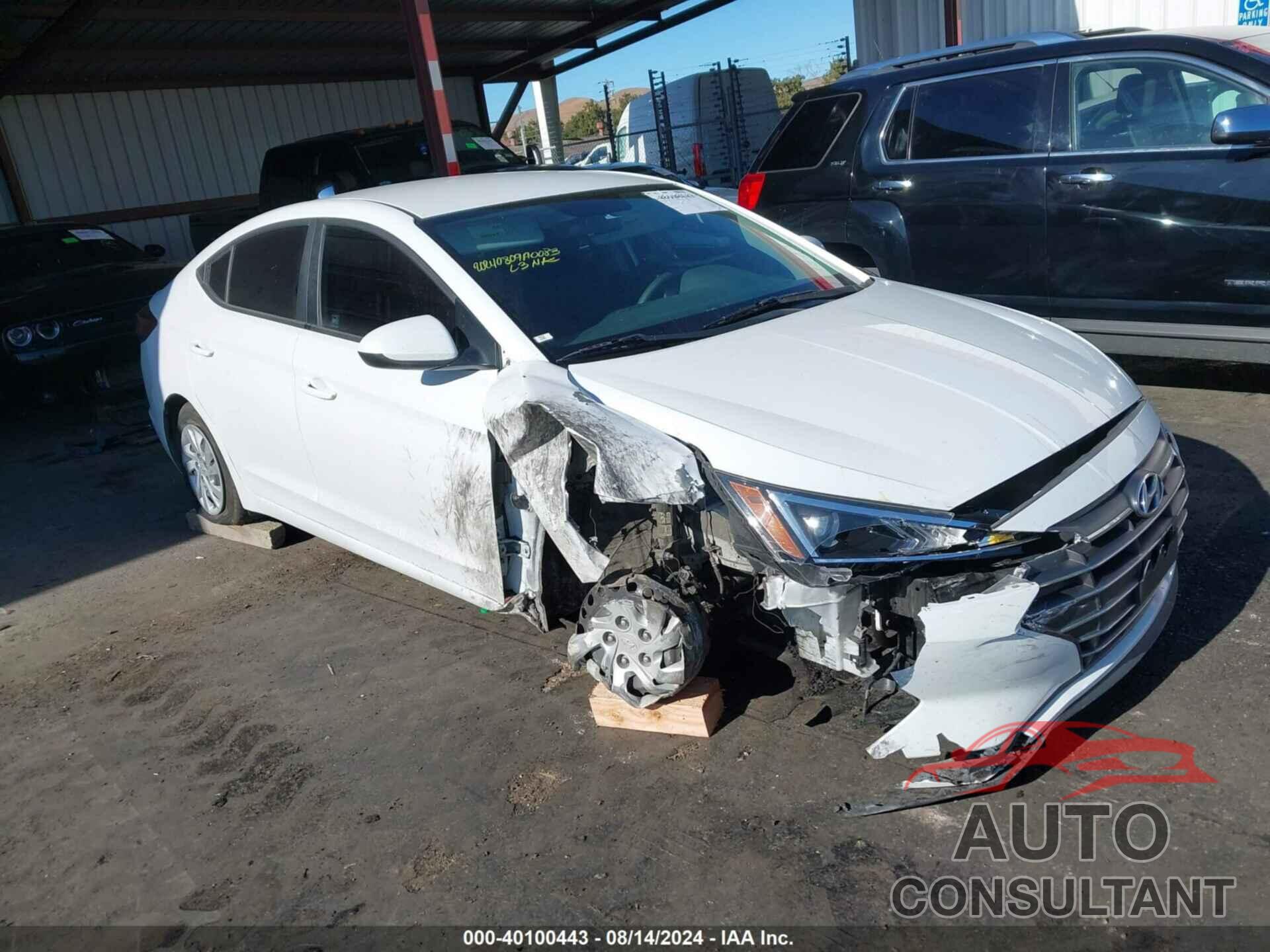 HYUNDAI ELANTRA 2019 - 5NPD74LF8KH494229