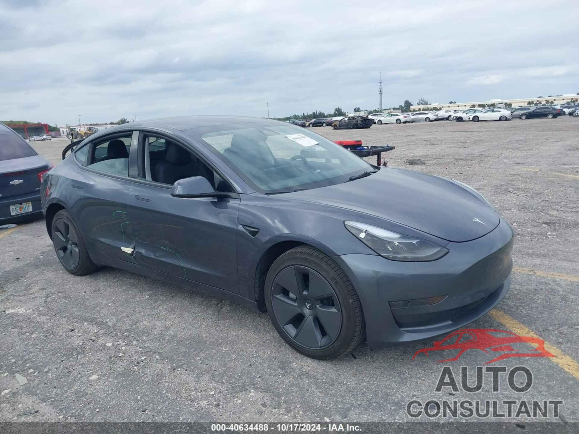 TESLA MODEL 3 2023 - 5YJ3E1EA4PF570469