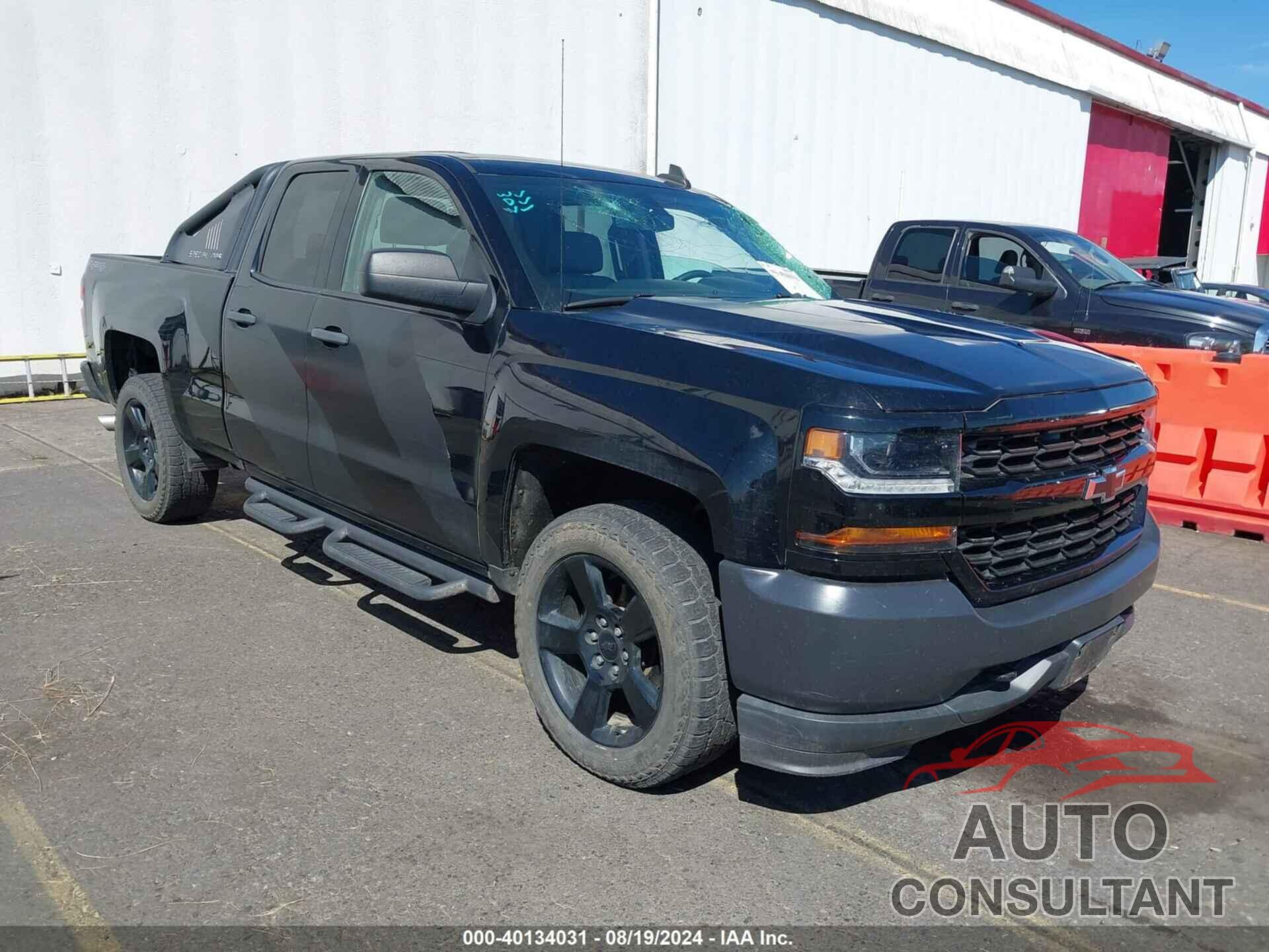 CHEVROLET SILVERADO 1500 2017 - 1GCVKNEC7HZ197711