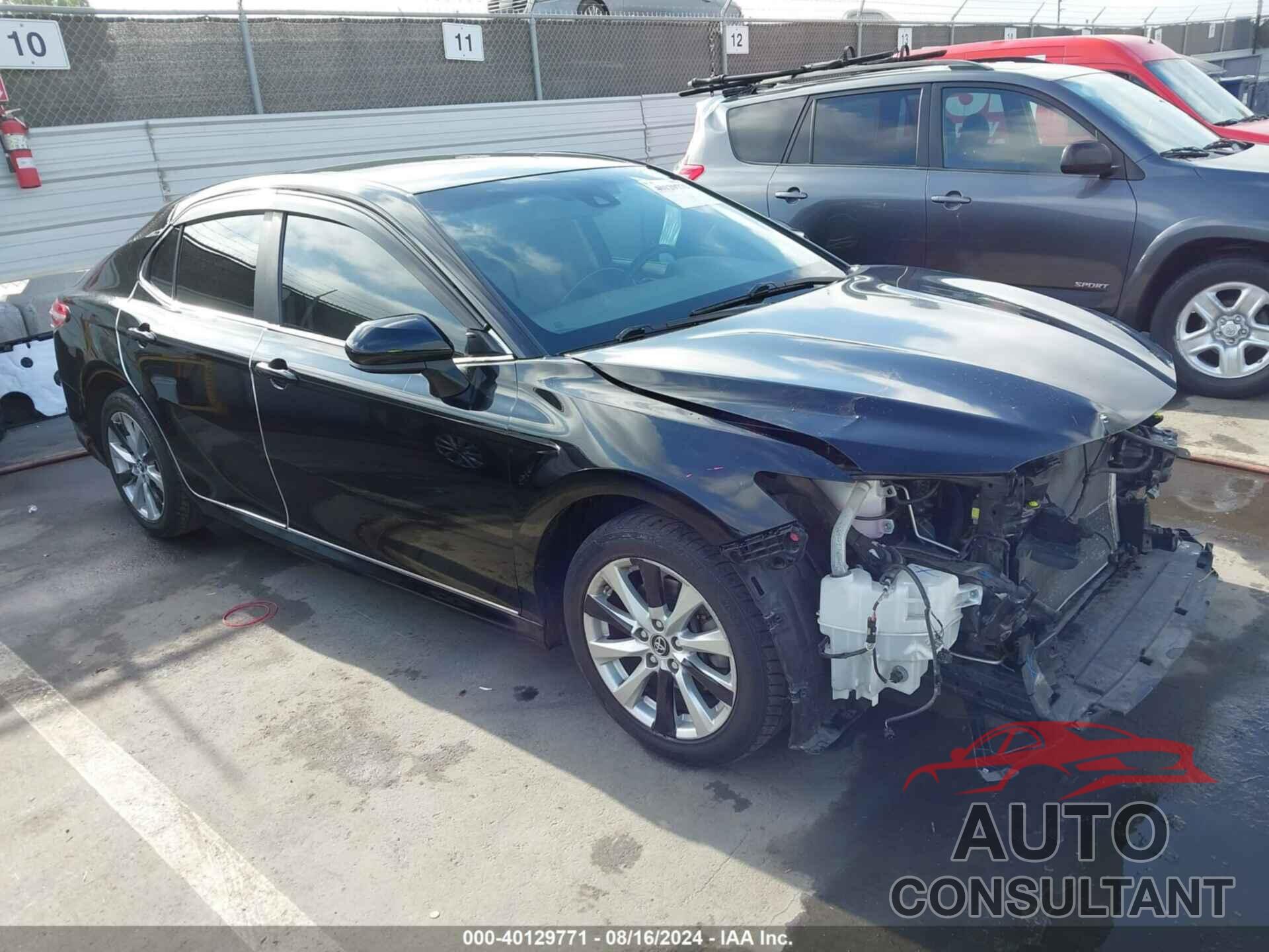 TOYOTA CAMRY 2018 - JTNB11HK7J3036152