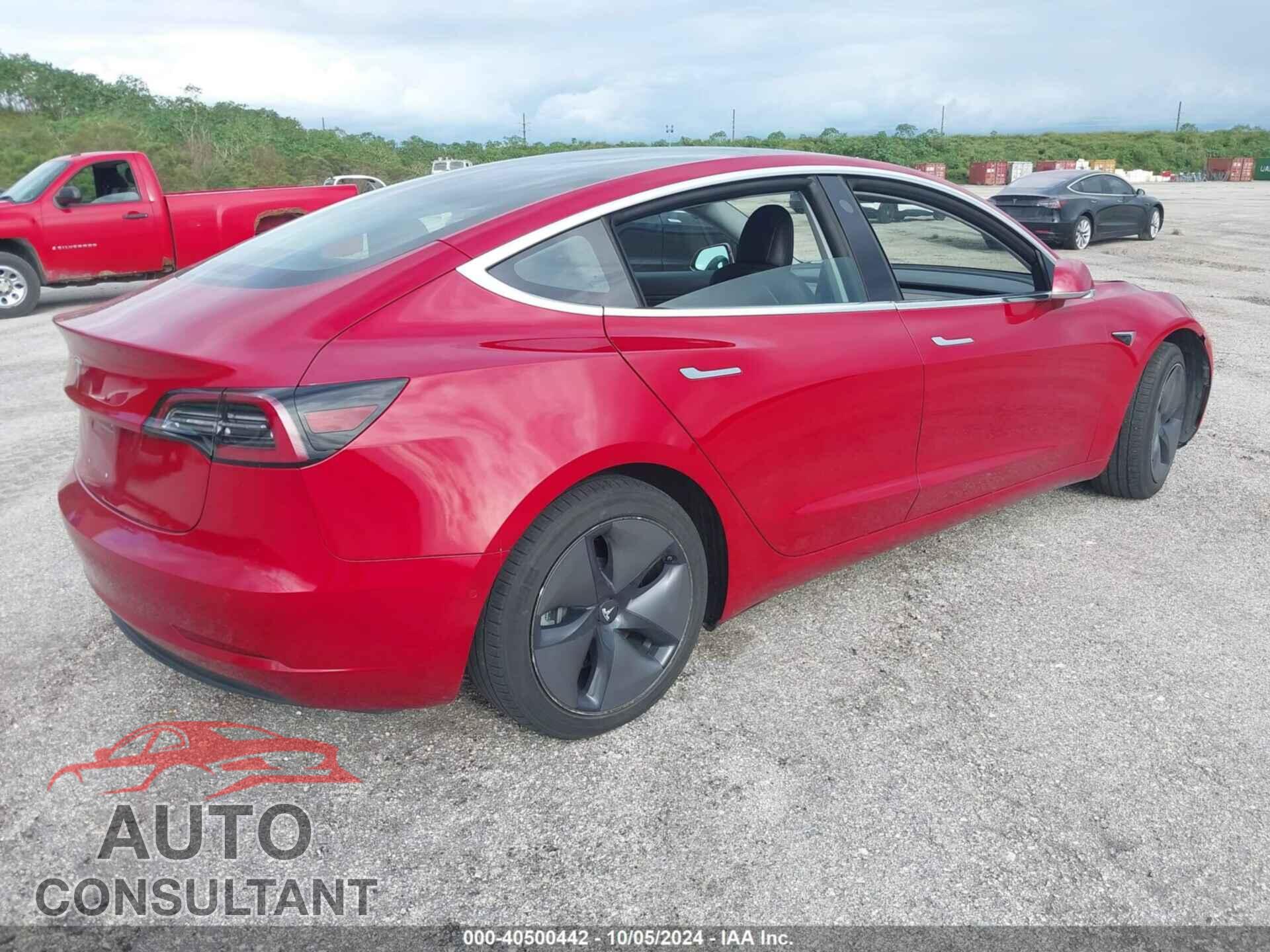 TESLA MODEL 3 2018 - 5YJ3E1EA8JF051318