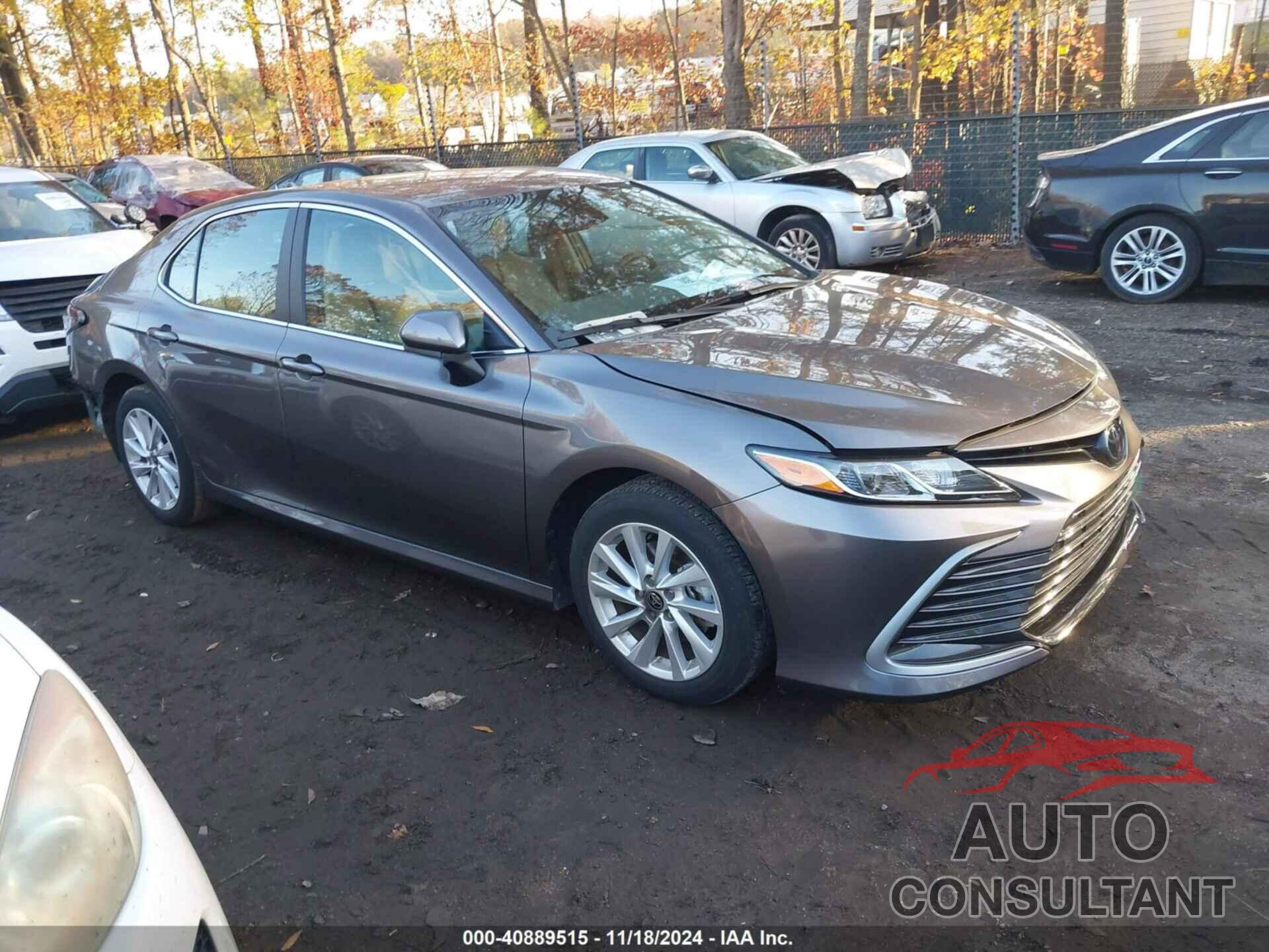 TOYOTA CAMRY 2024 - 4T1C11AK1RU881485