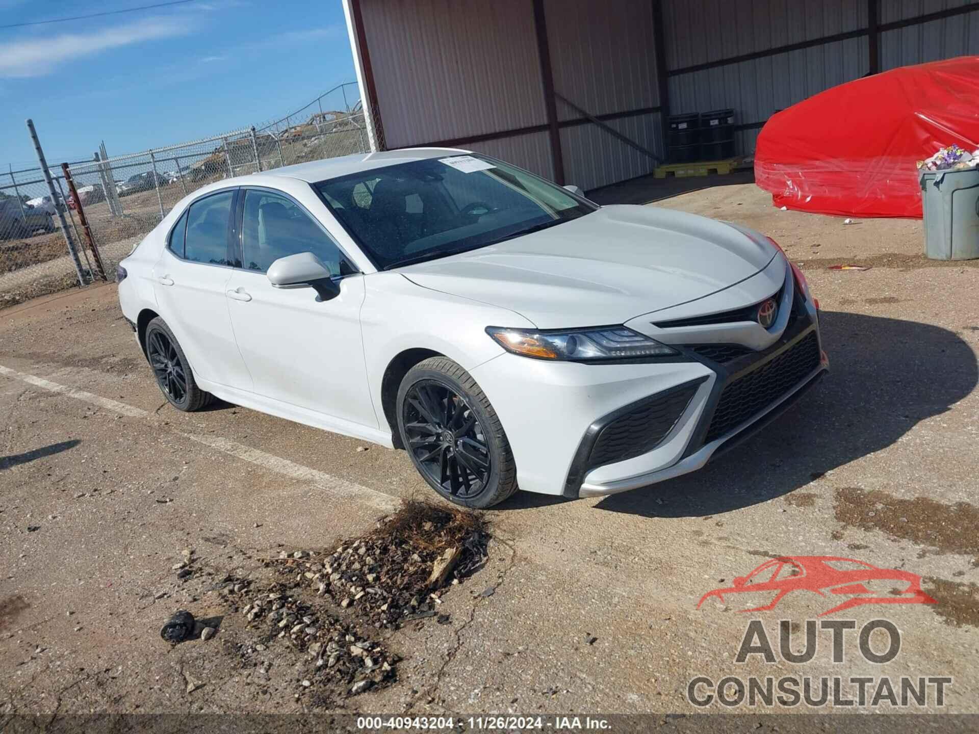 TOYOTA CAMRY 2023 - 4T1K61AK1PU151263