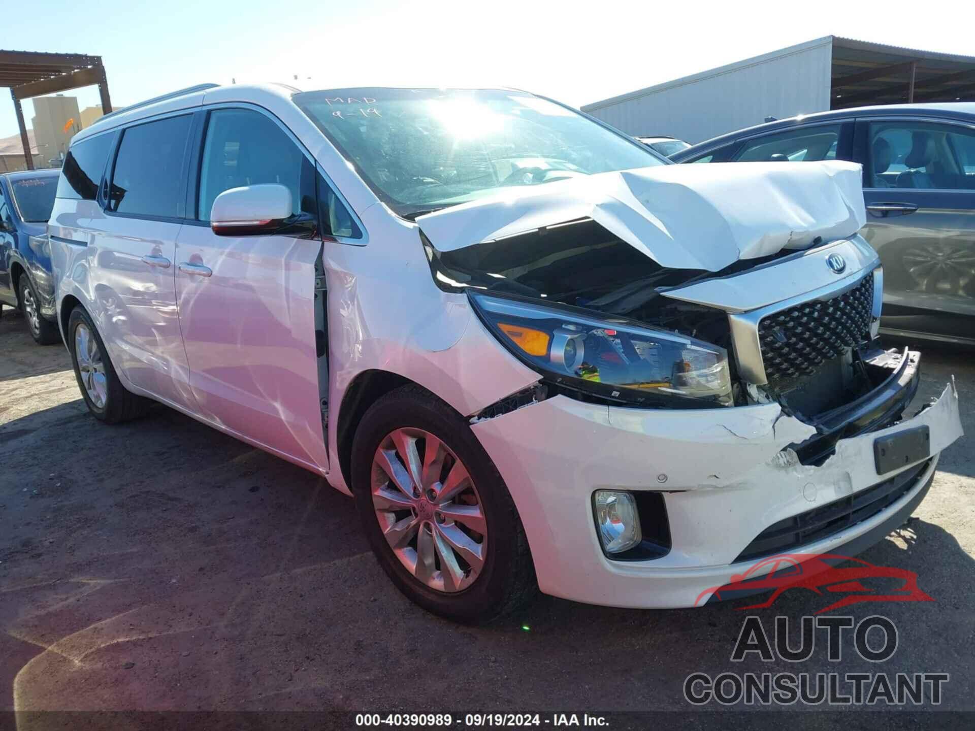 KIA SEDONA 2018 - KNDMC5C11J6406152