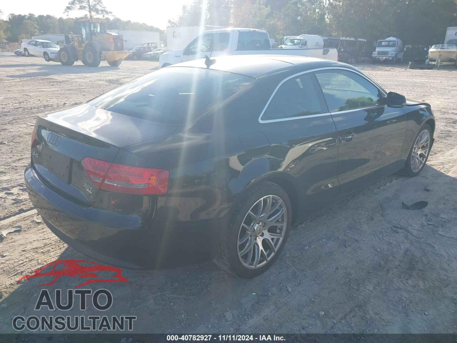 AUDI A5 2010 - WAURFAFR2AA078385