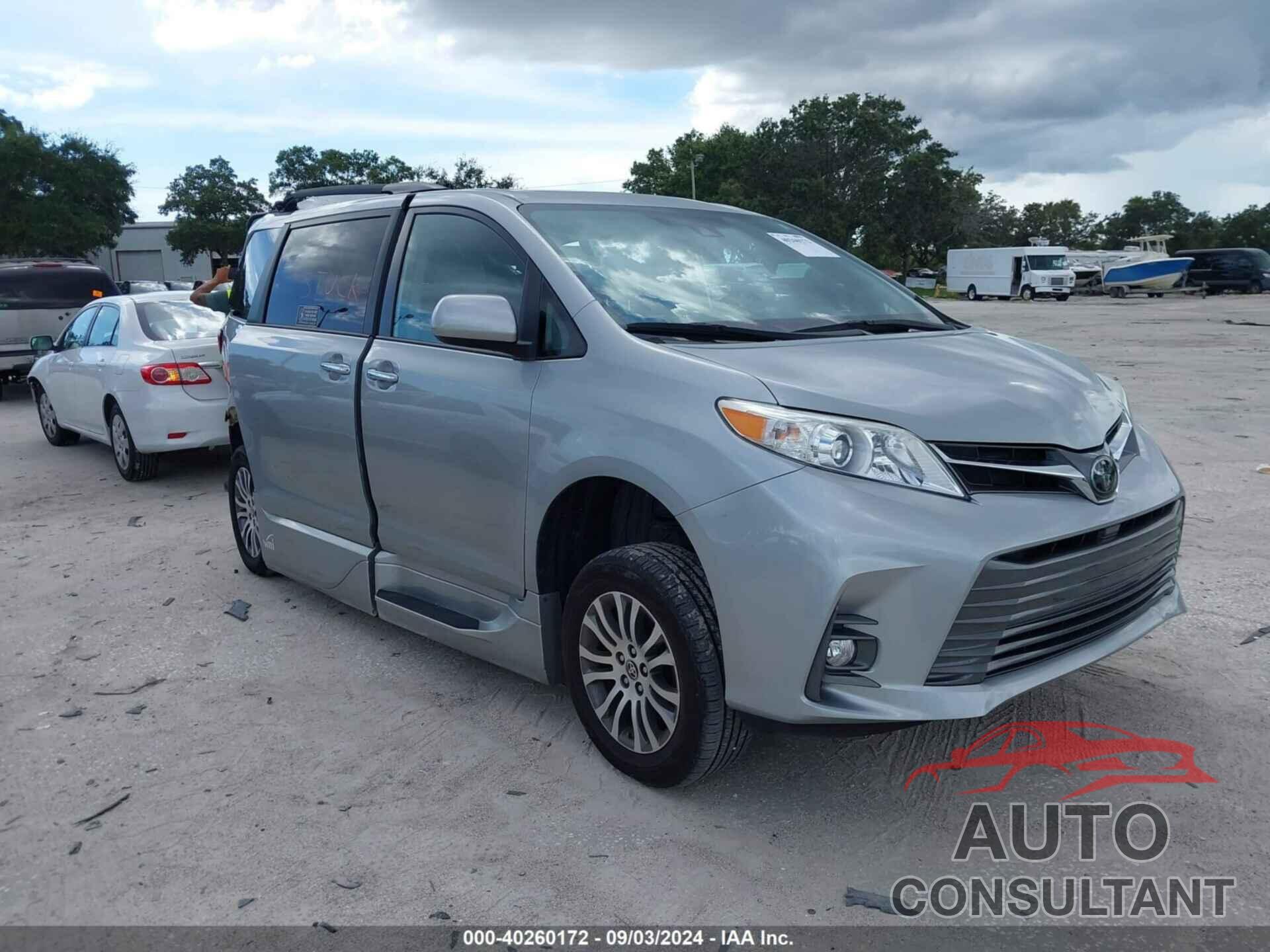 TOYOTA SIENNA 2020 - 5TDYZ3DC0LS080996