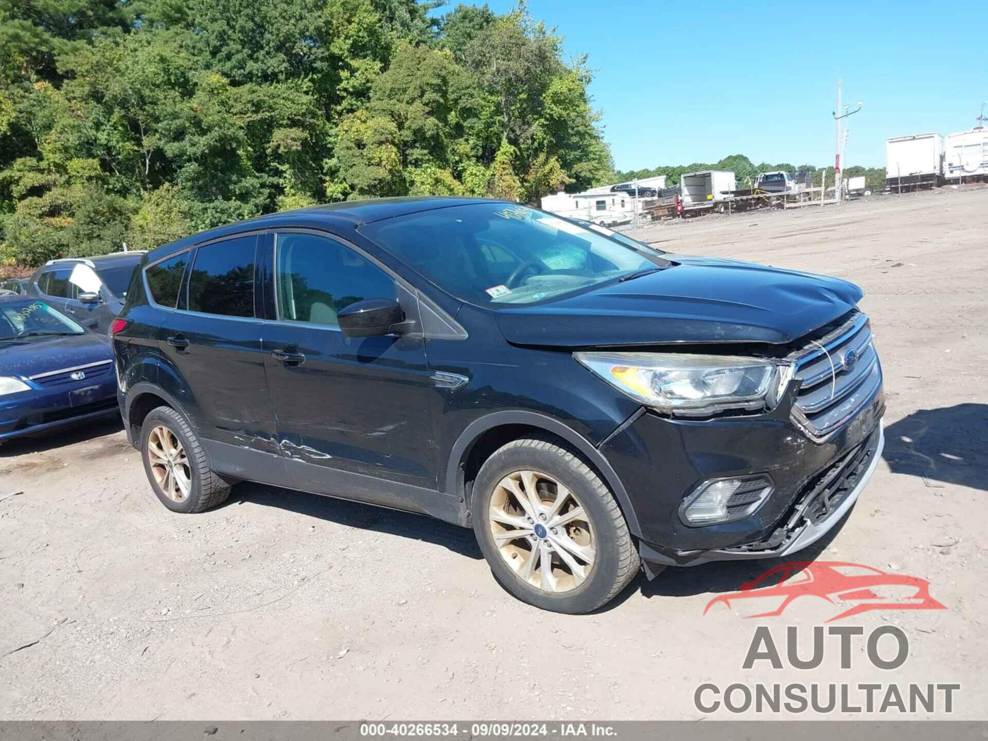 FORD ESCAPE 2017 - 1FMCU9GD6HUE11403