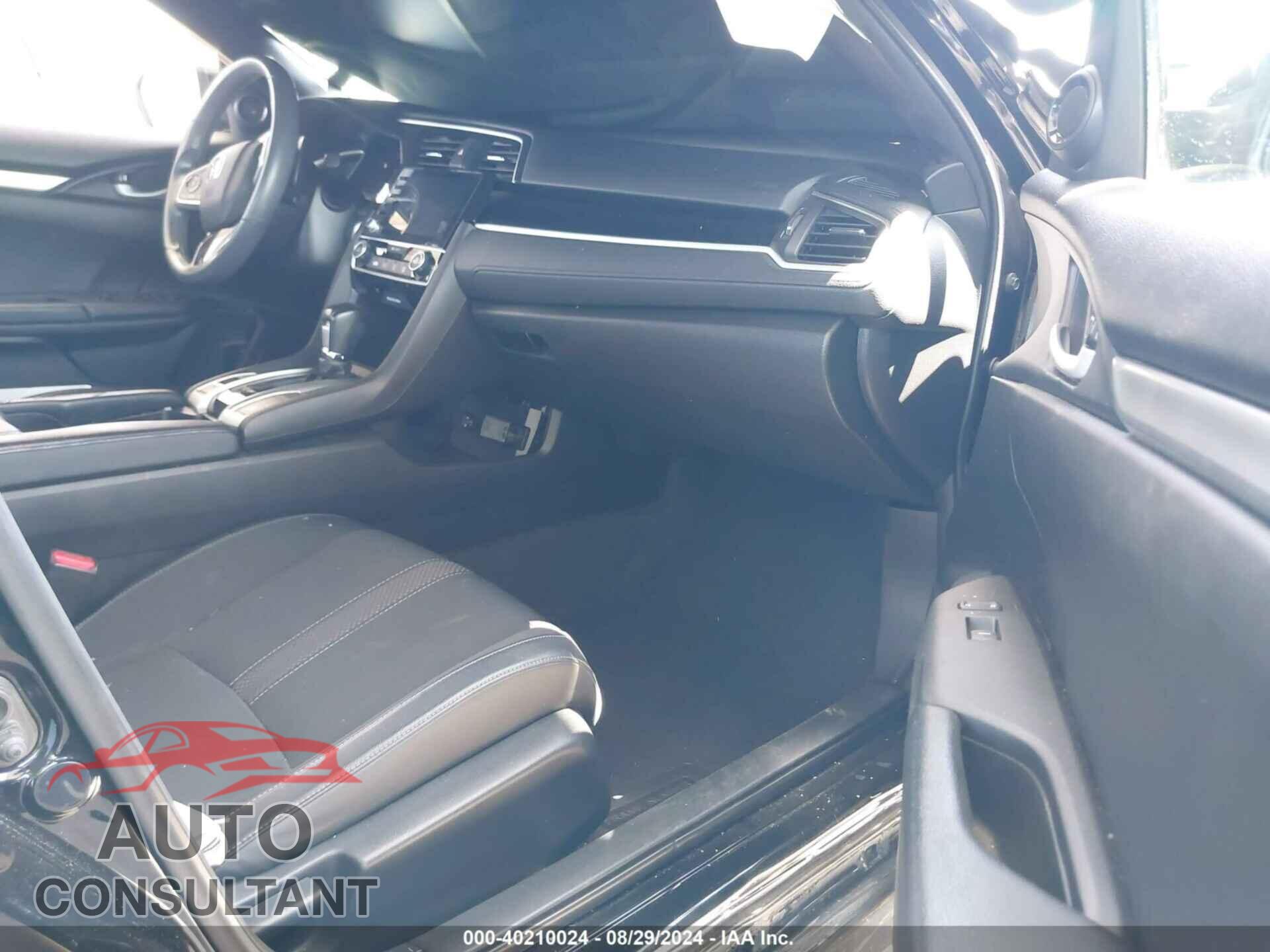 HONDA CIVIC 2019 - 2HGFC2F82KH527953