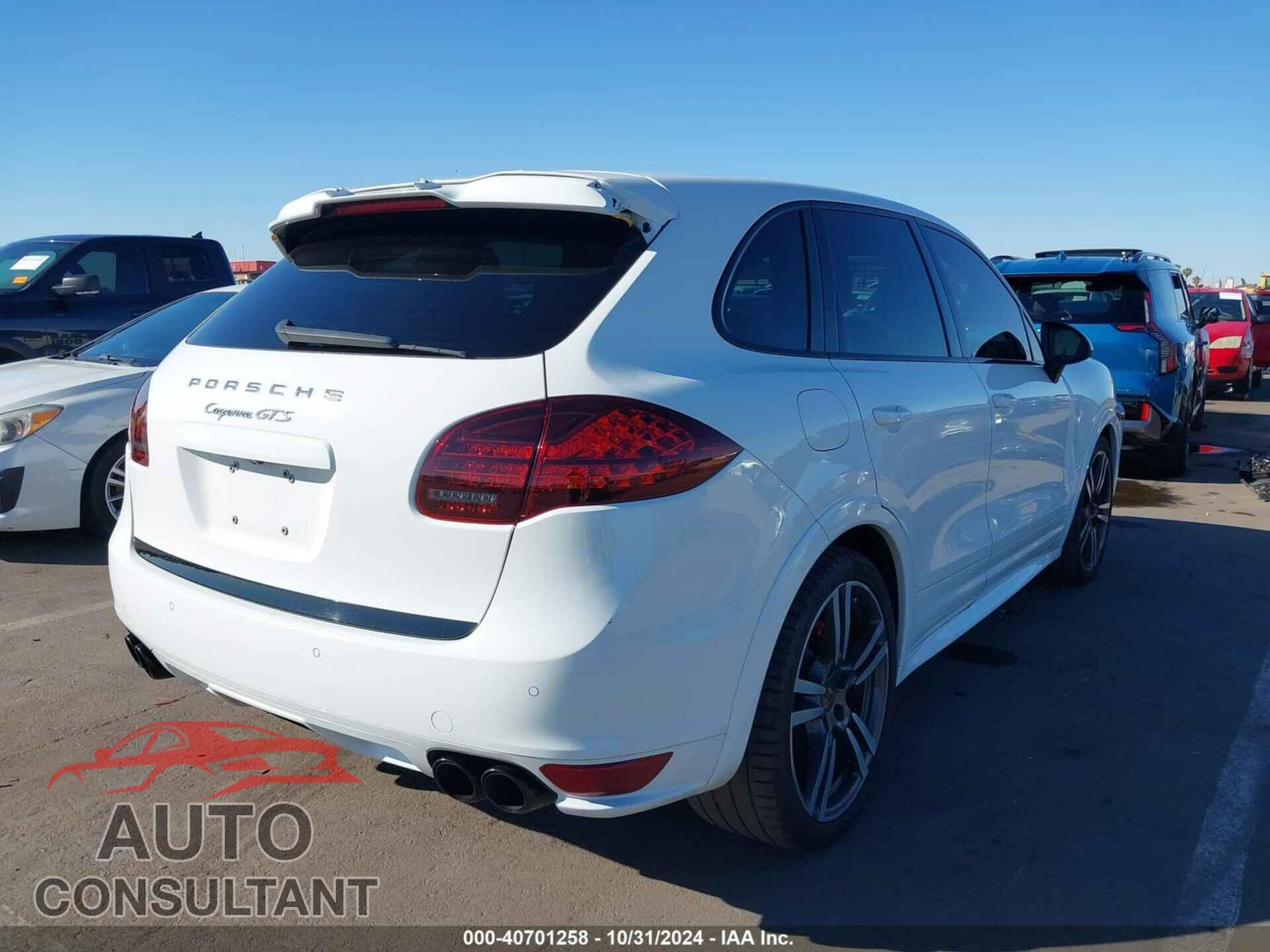 PORSCHE CAYENNE 2013 - WP1AD2A21DLA79184