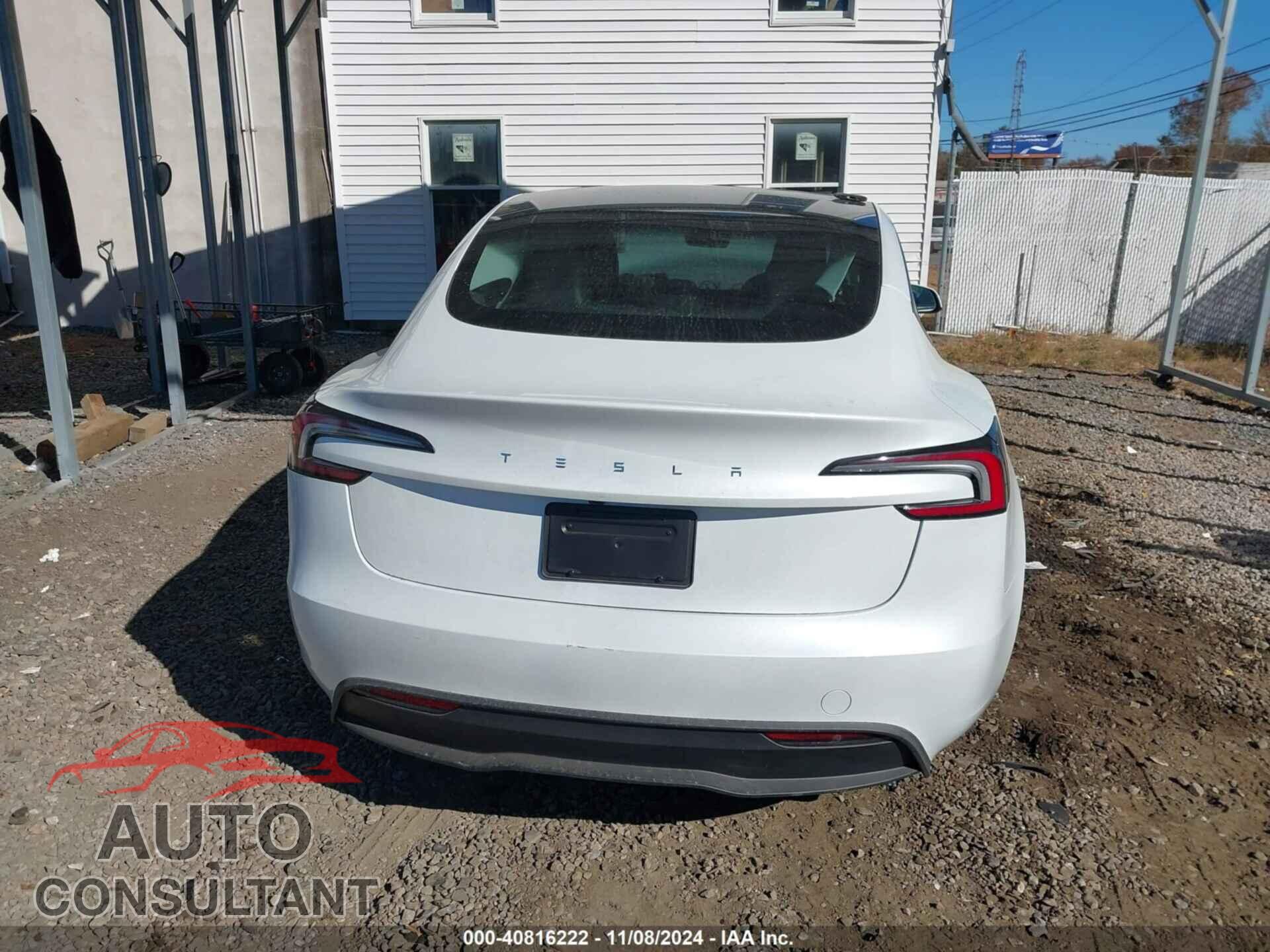 TESLA MODEL 3 2024 - 5YJ3E1EA6RF842734