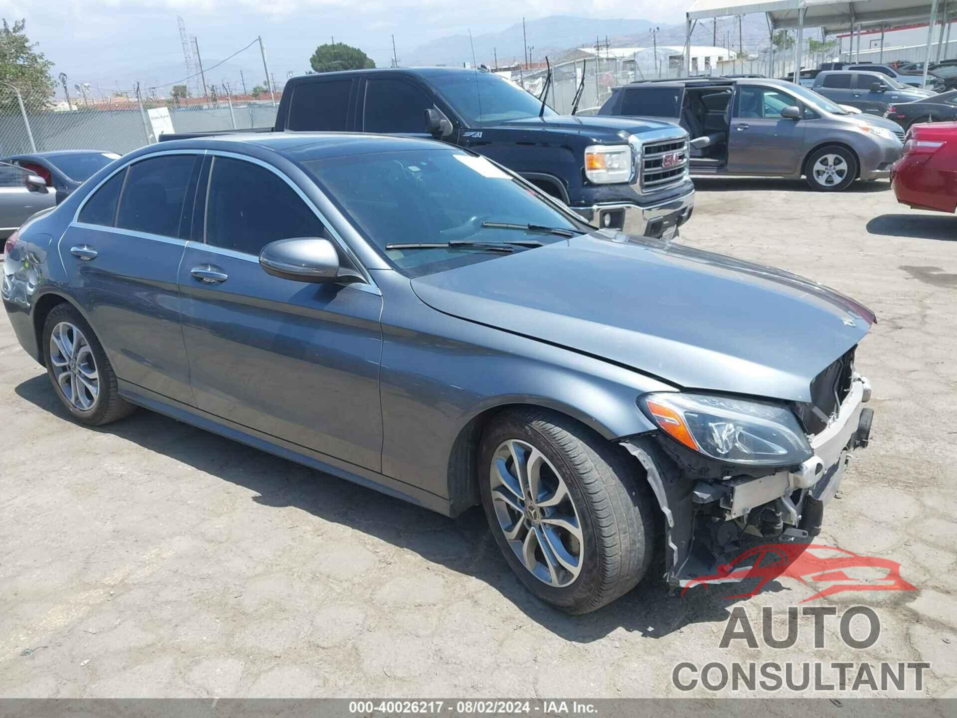 MERCEDES-BENZ C 300 2017 - 55SWF4JB7HU233014