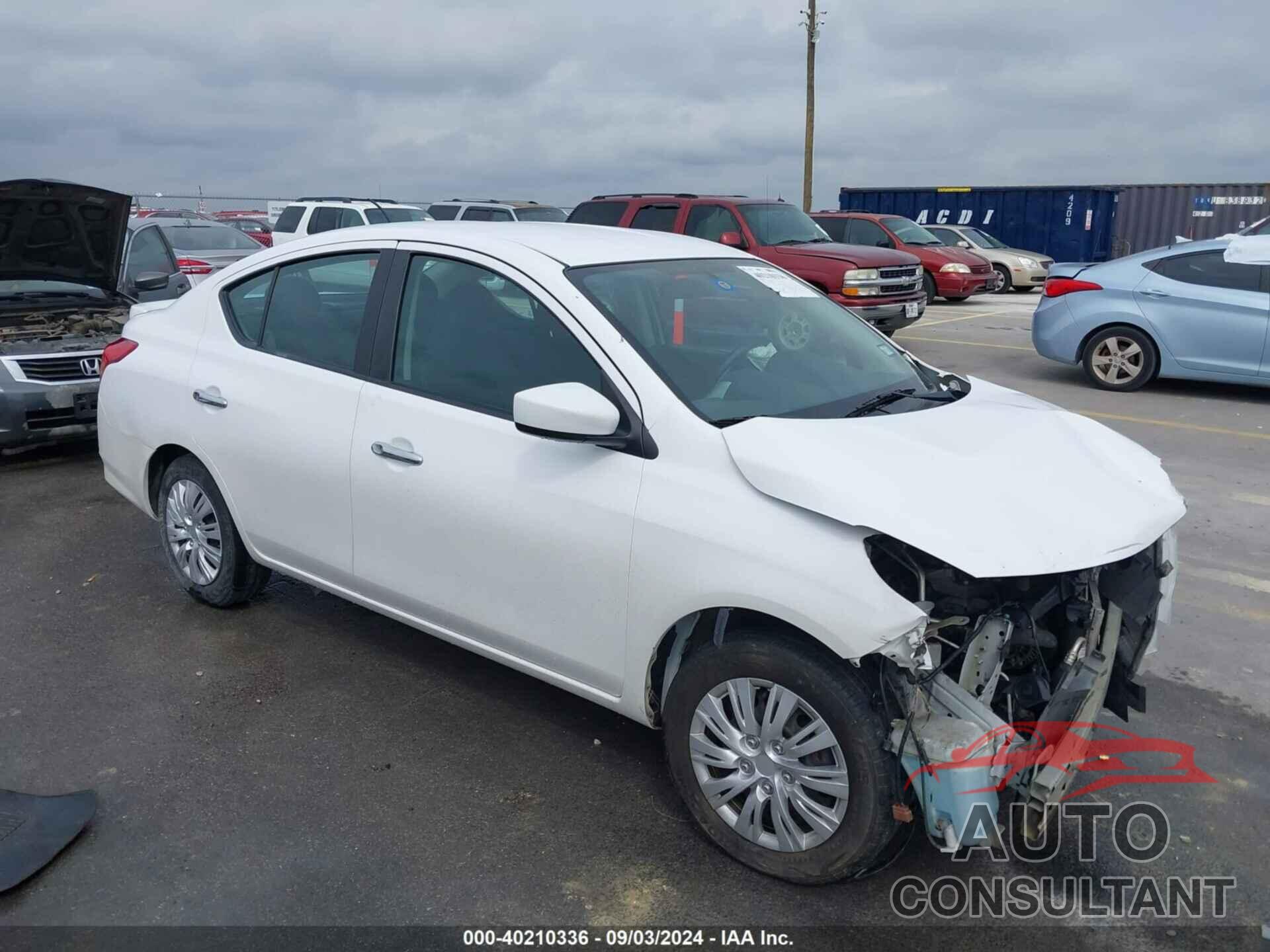 NISSAN VERSA 2018 - 3N1CN7AP4JL886169