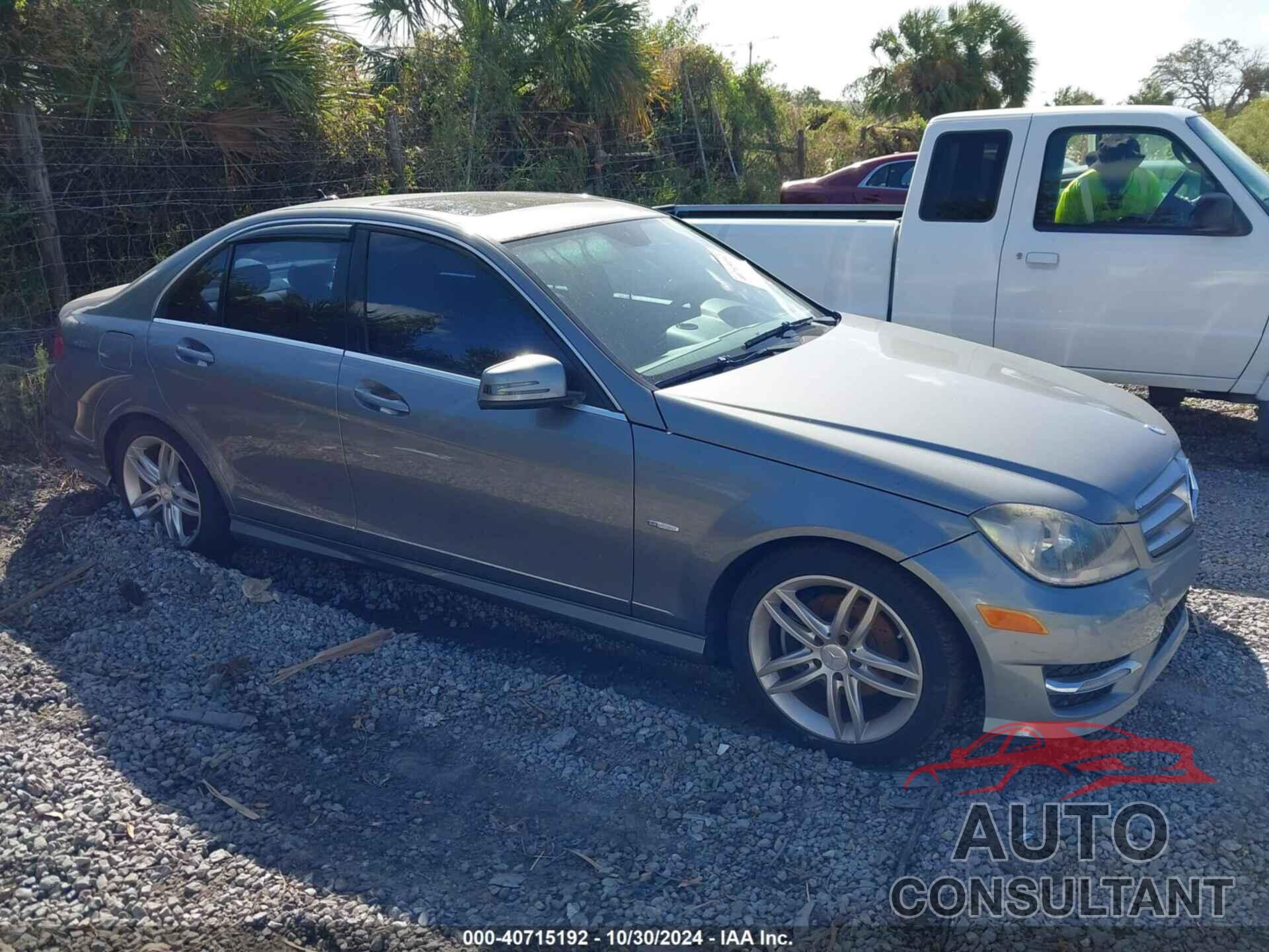 MERCEDES-BENZ C 250 2012 - WDDGF4HB8CR213844