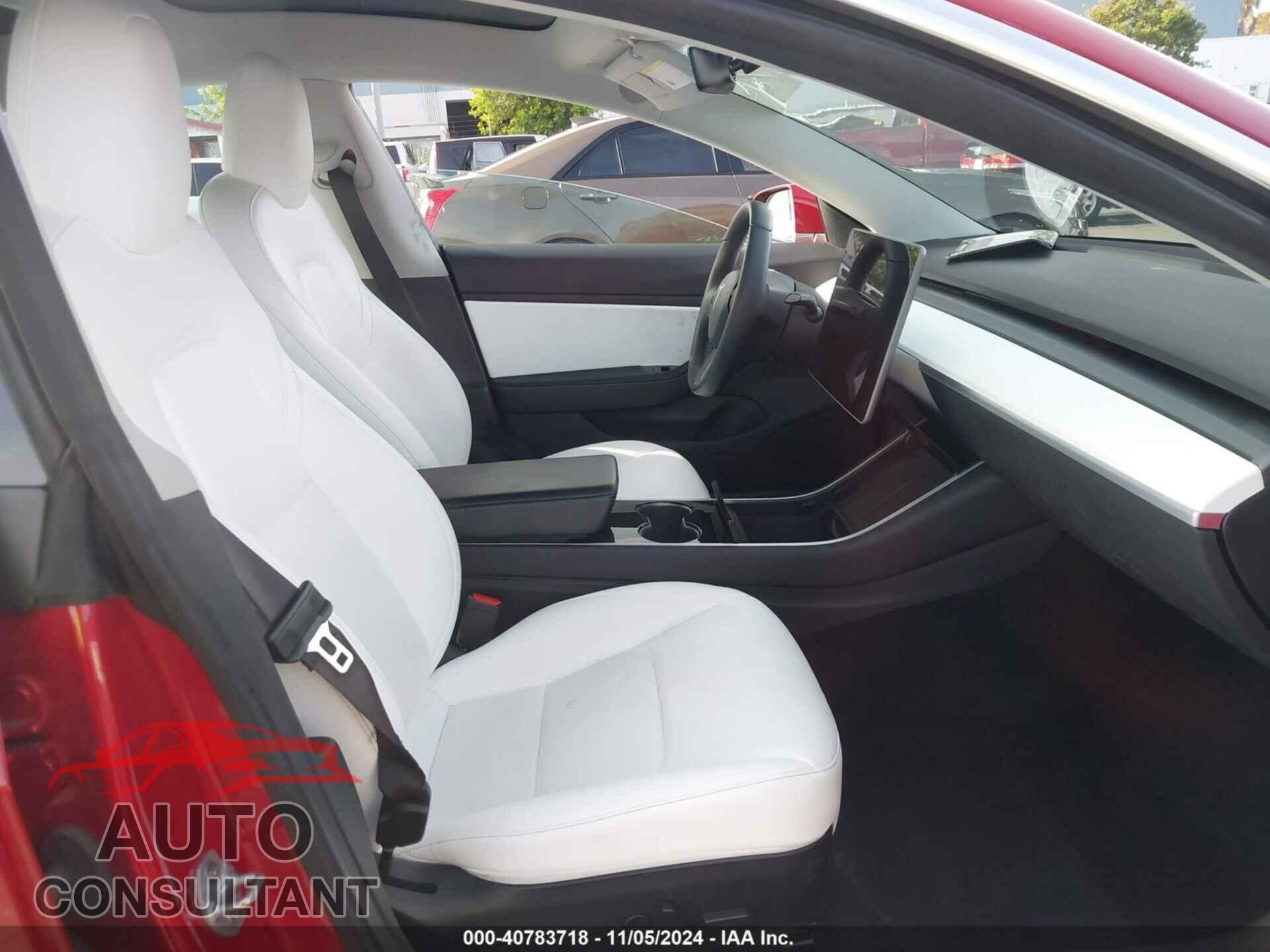 TESLA MODEL 3 2020 - 5YJ3E1EB4LF648011