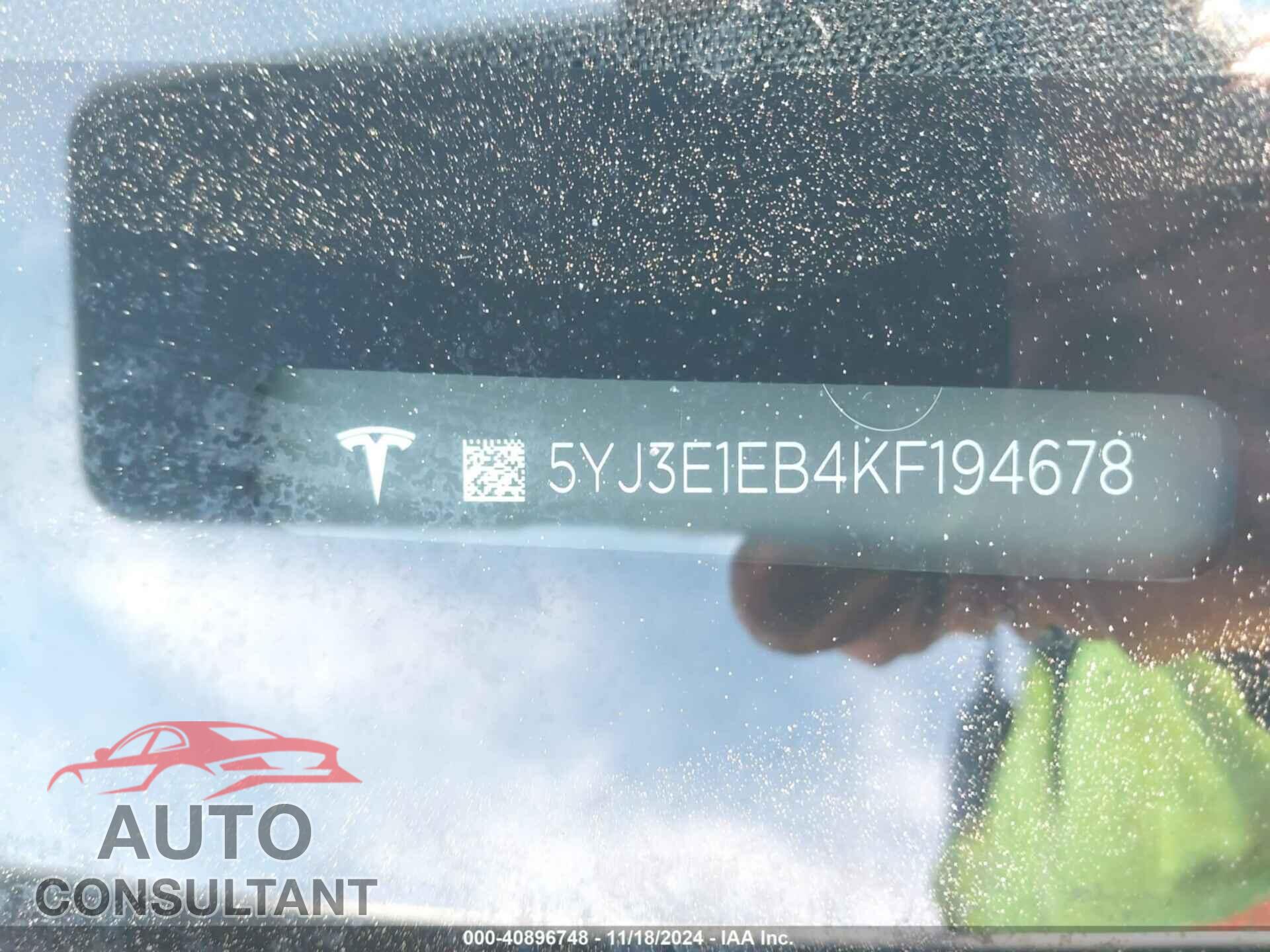 TESLA MODEL 3 2019 - 5YJ3E1EB4KF194678