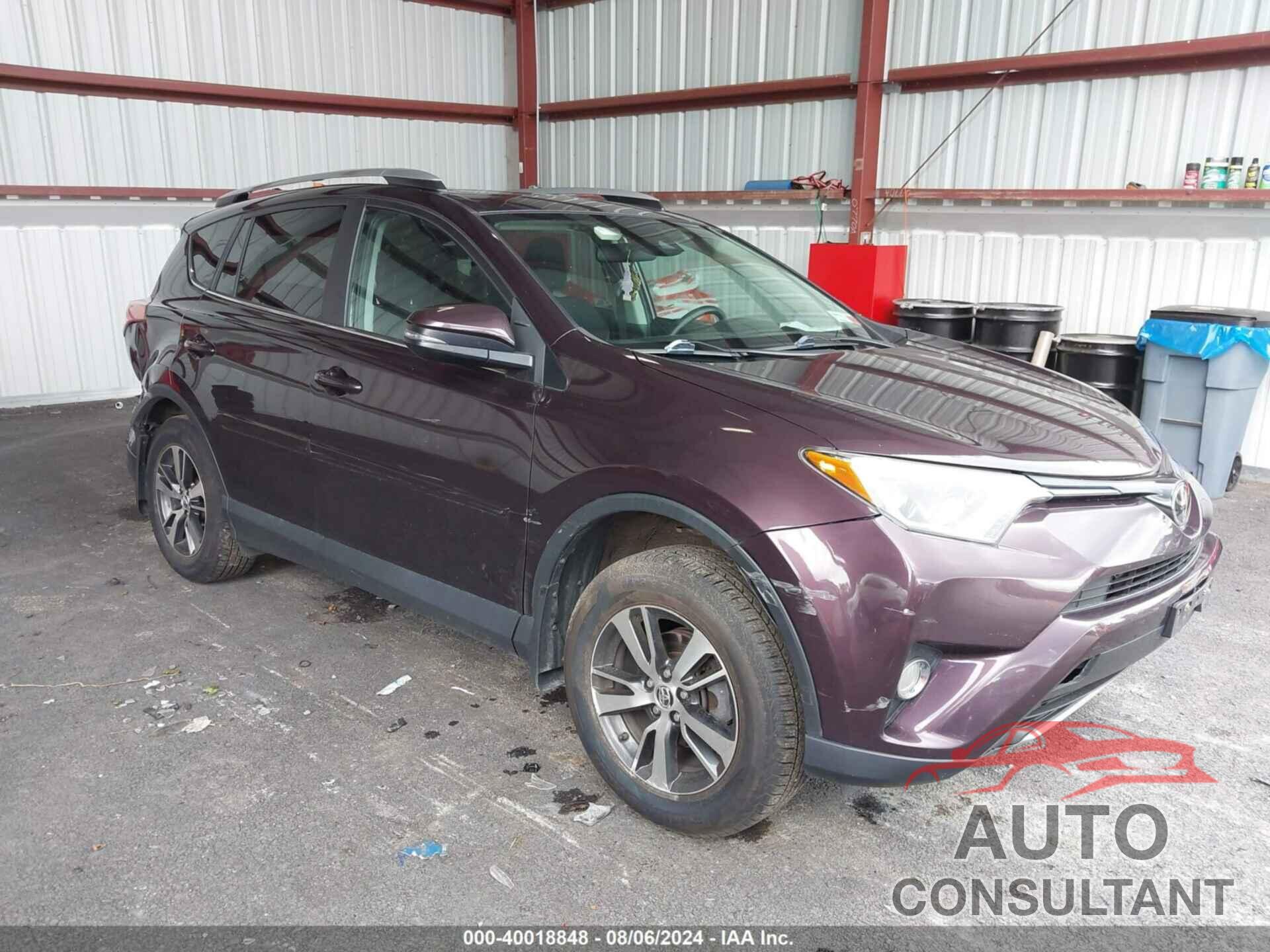 TOYOTA RAV4 2018 - 2T3RFREV5JW842795