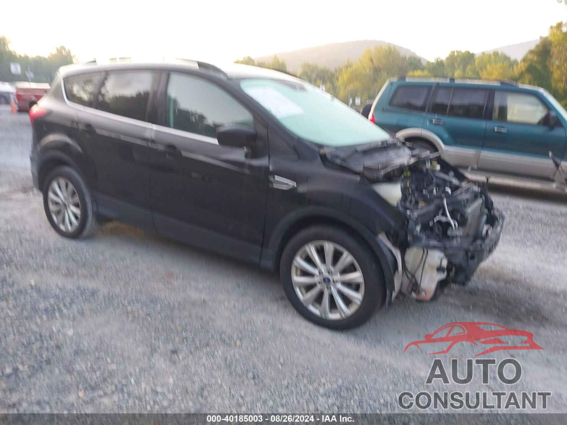 FORD ESCAPE 2019 - 1FMCU9HD8KUB41435