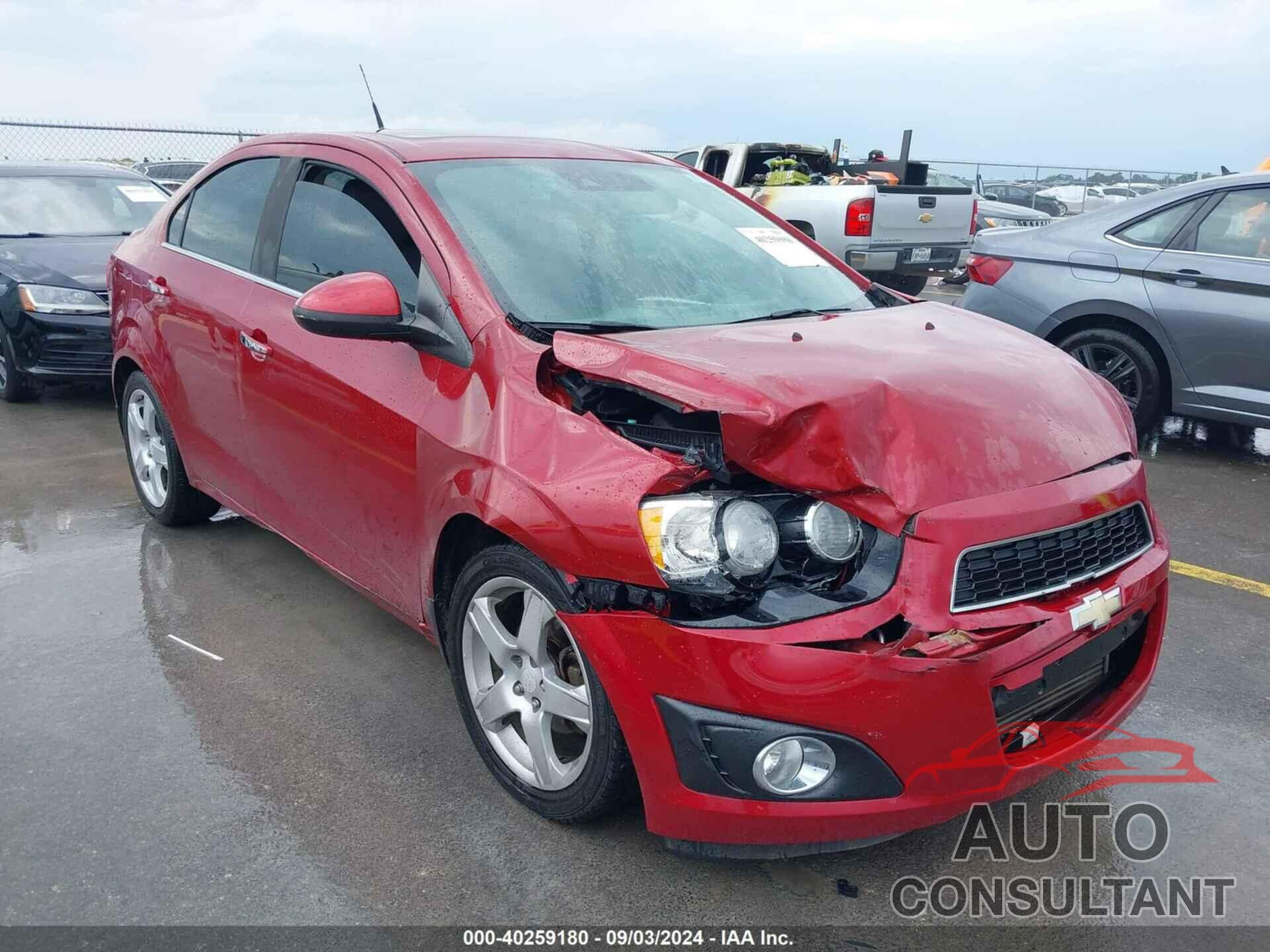 CHEVROLET SONIC 2014 - 1G1JE5SB4E4166497