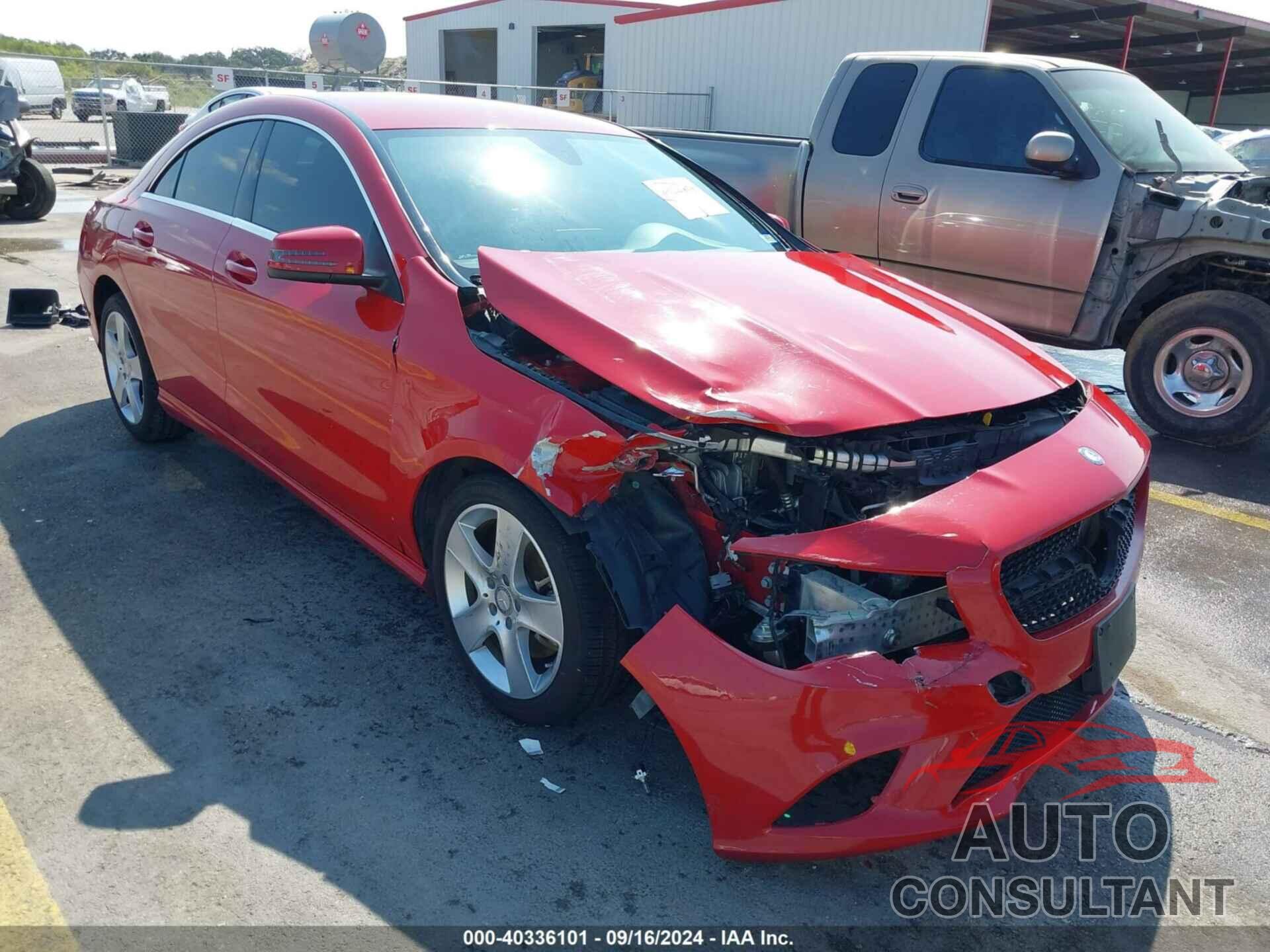 MERCEDES-BENZ CLA 250 2015 - WDDSJ4EB4FN163081