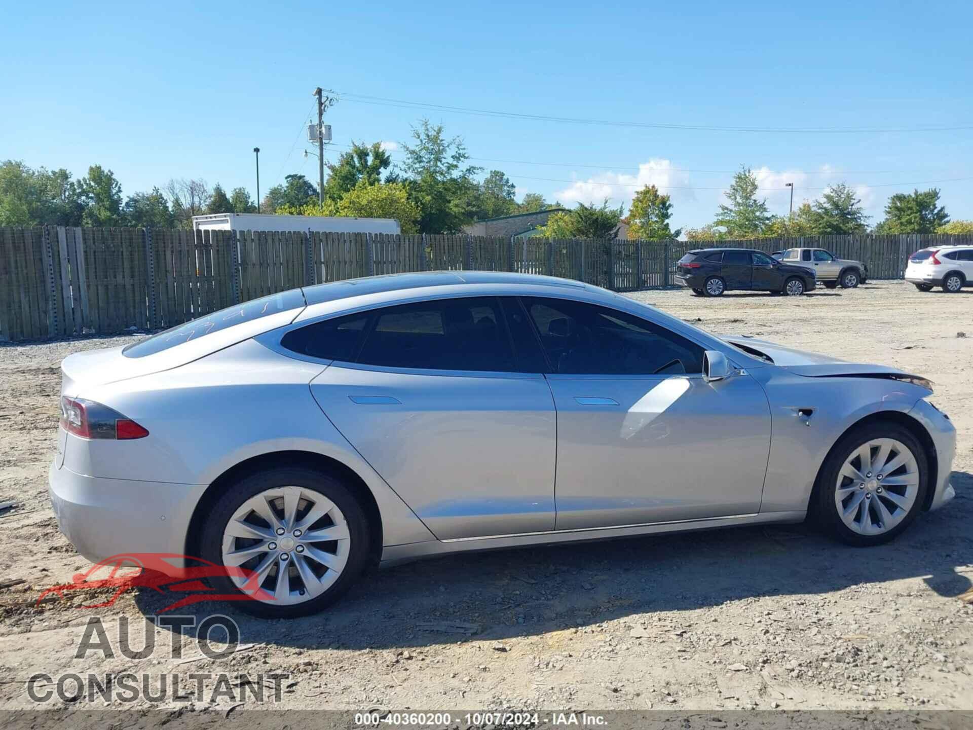 TESLA MODEL S 2017 - 5YJSA1E27HF226846