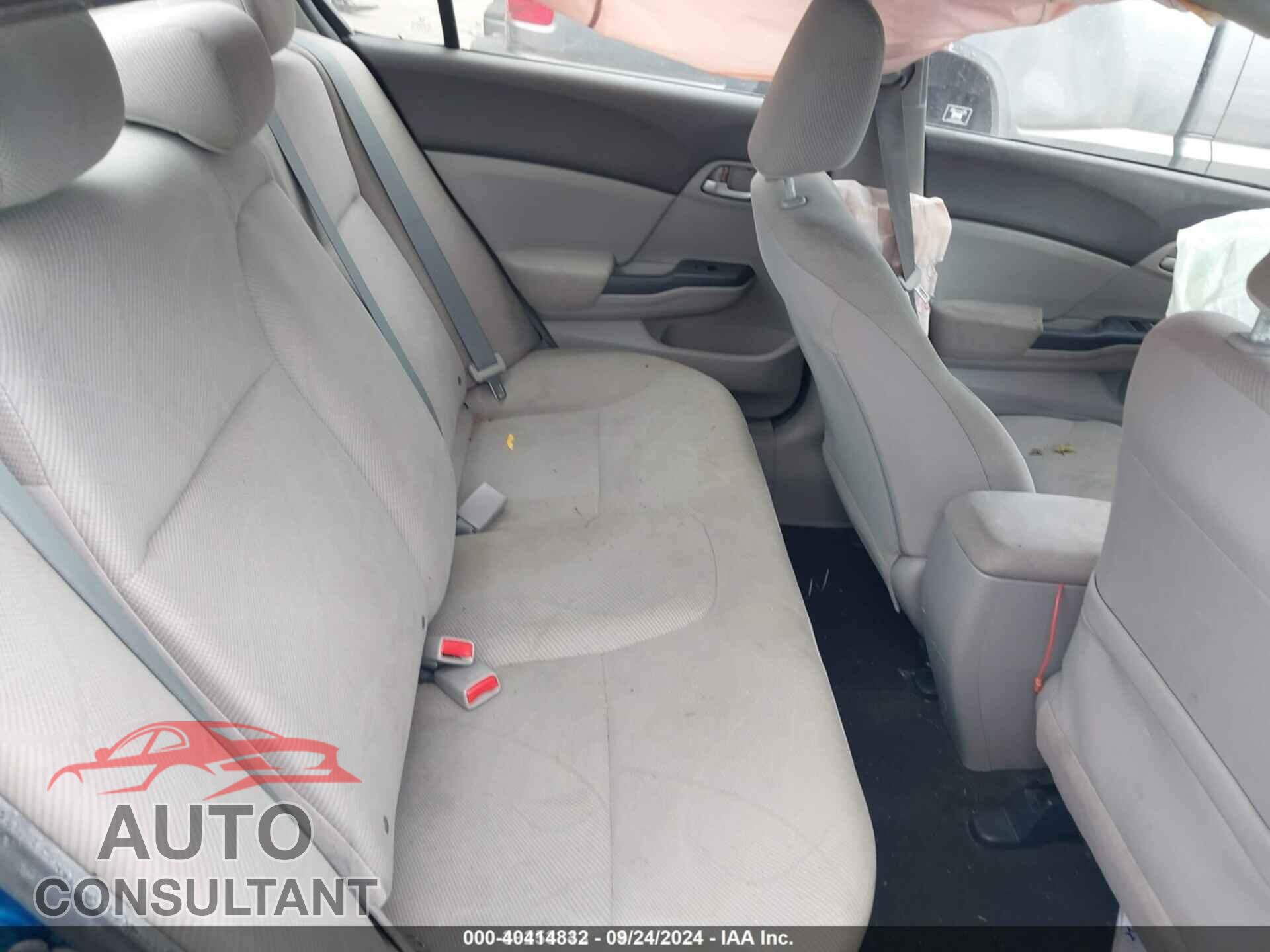 HONDA CIVIC 2012 - 2HGFB2F55CH579703
