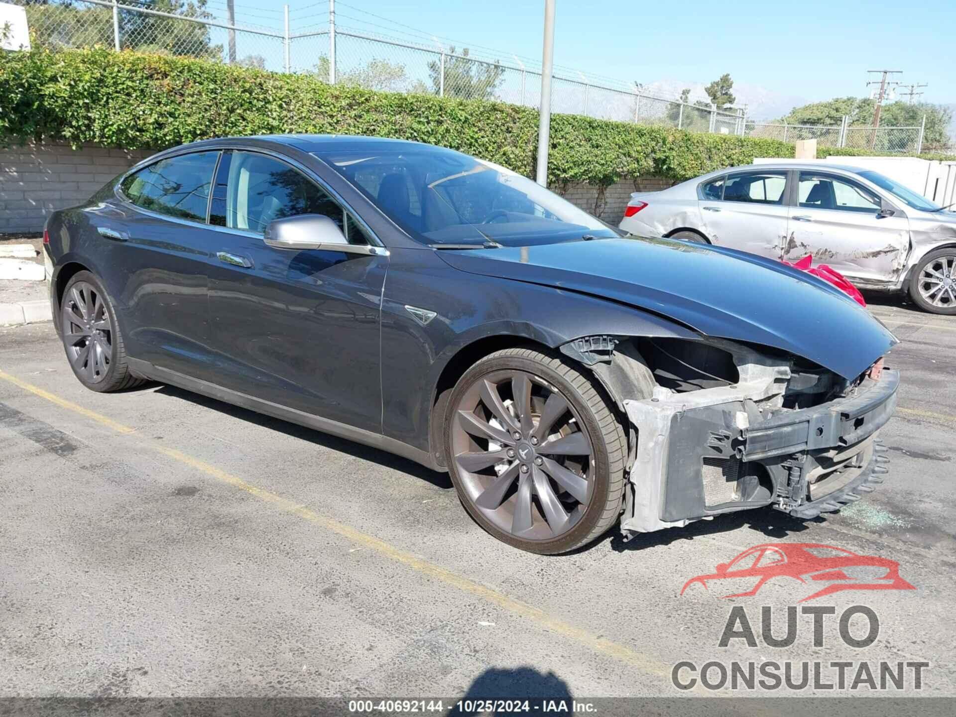 TESLA MODEL S 2014 - 5YJSA1H16EFP63657