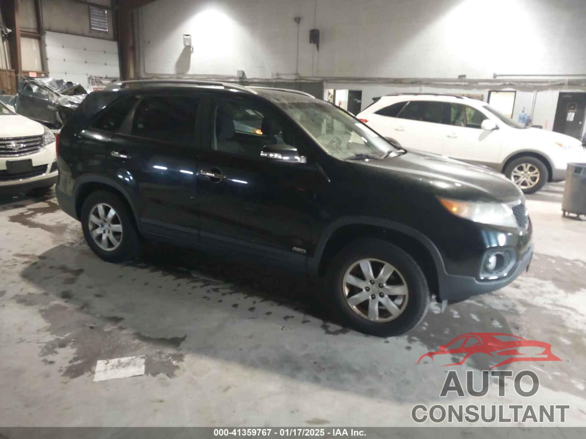 KIA SORENTO 2011 - 5XYKTDA15BG062831
