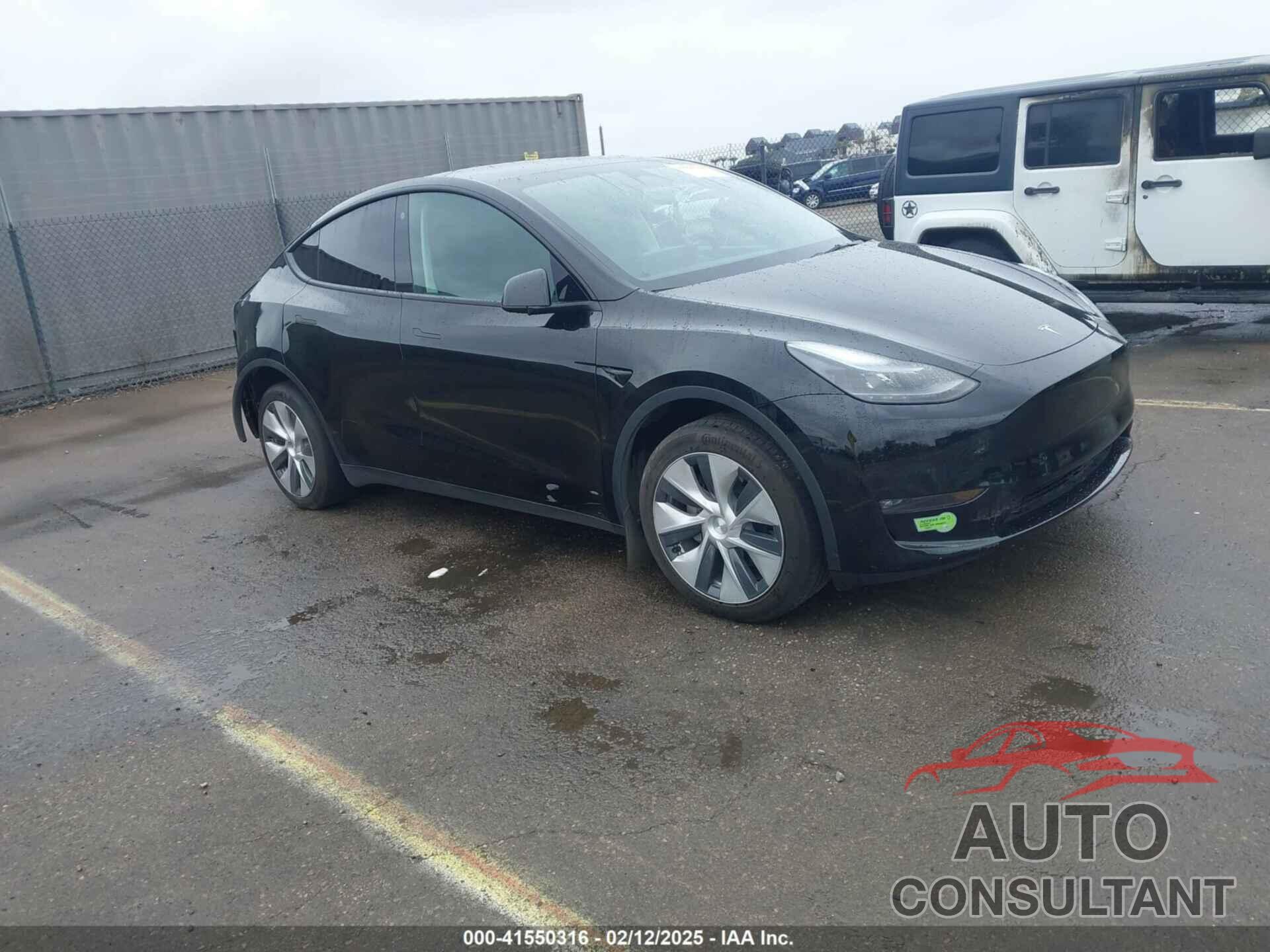 TESLA MODEL Y 2023 - 7SAYGDEE2PF632443