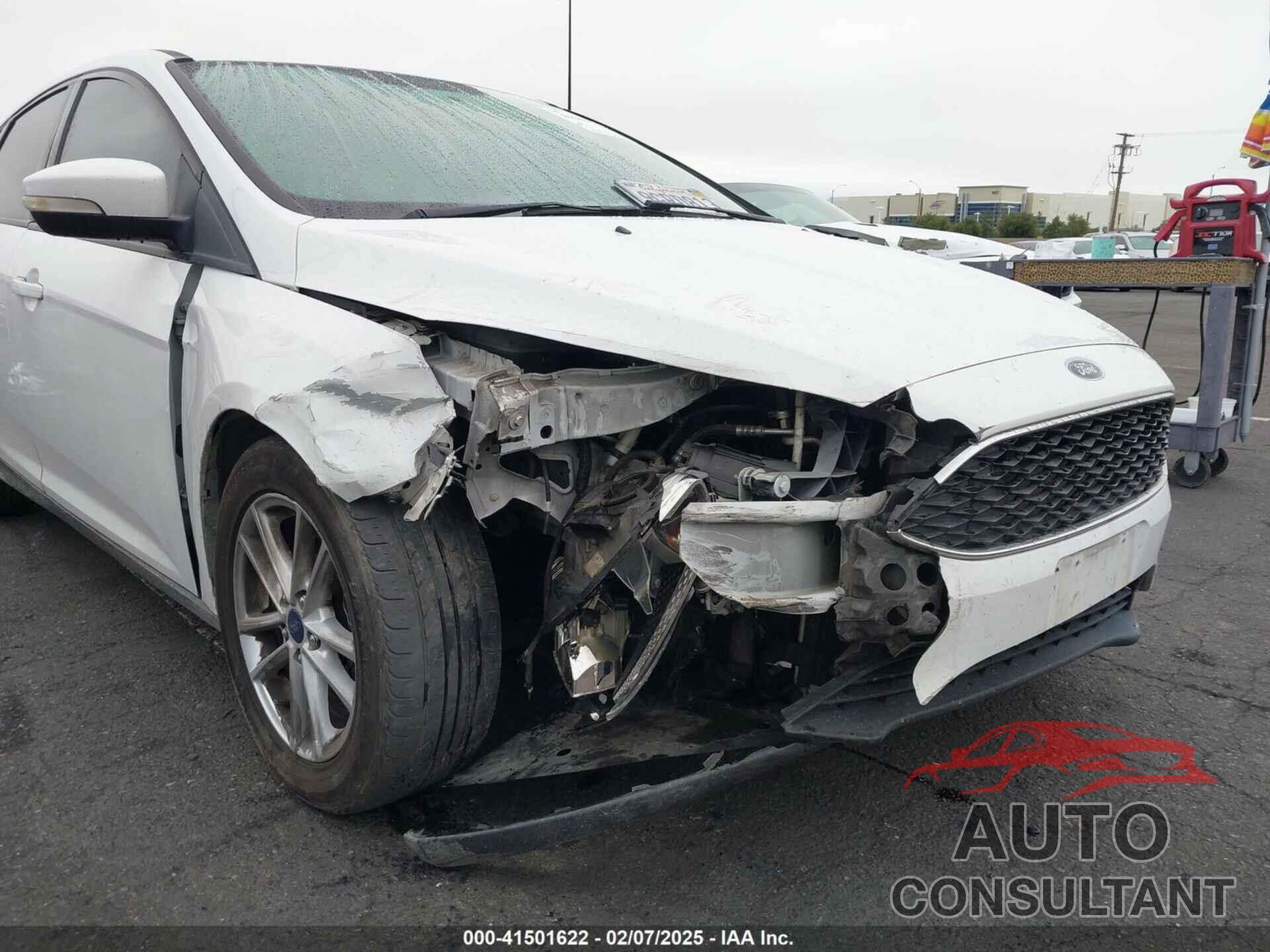 FORD FOCUS 2016 - 1FADP3K28GL302051