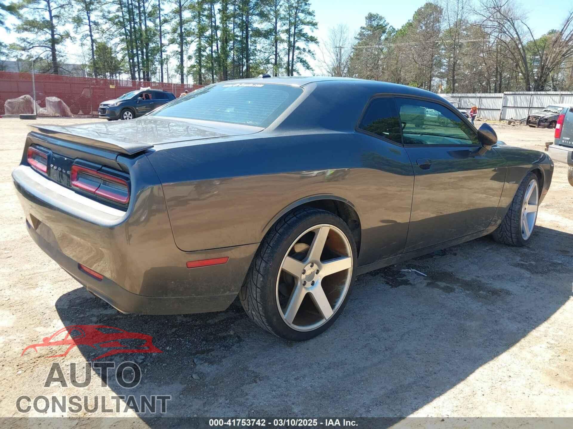 DODGE CHALLENGER 2015 - 2C3CDZAT2FH710640