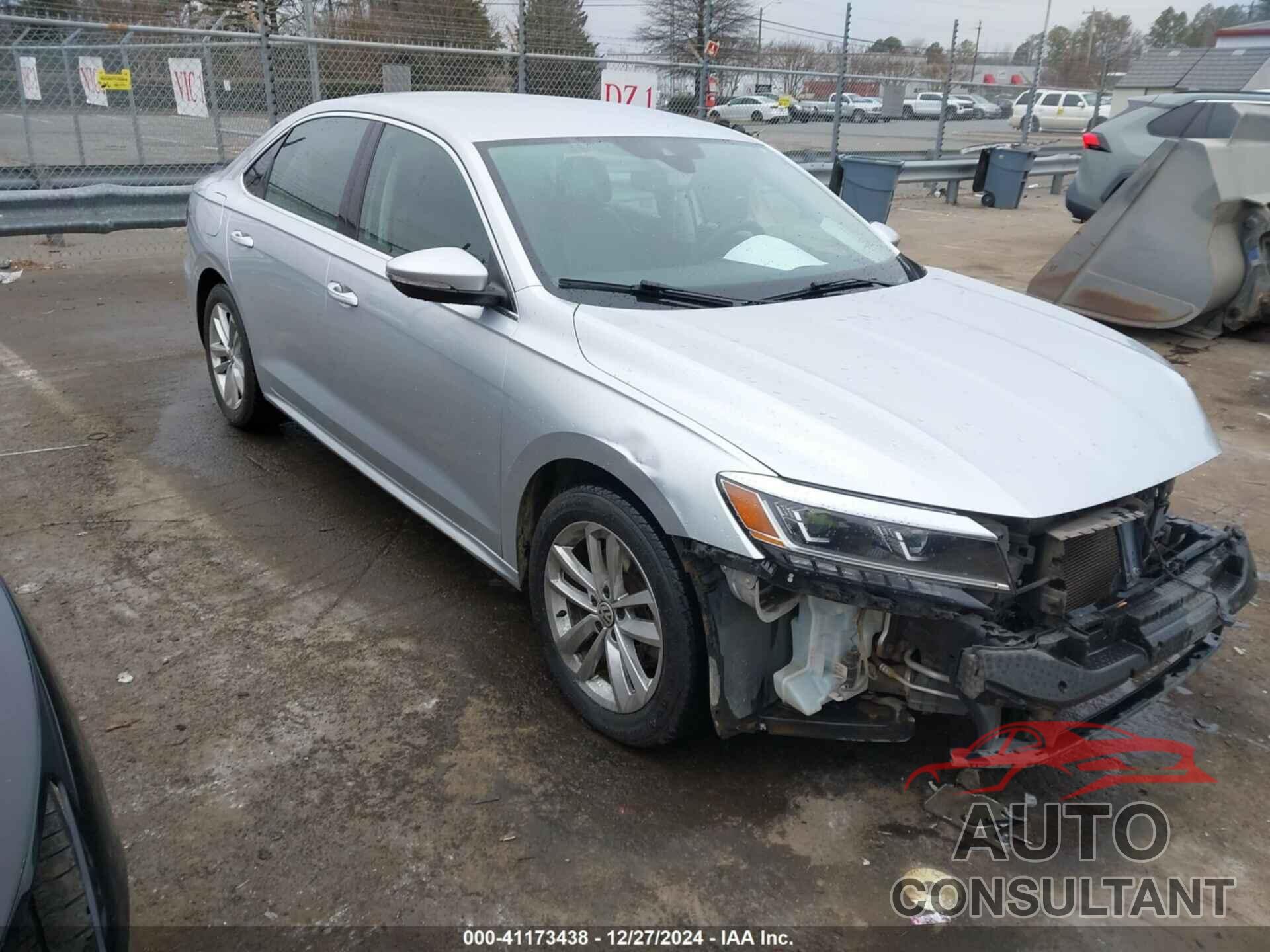 VOLKSWAGEN PASSAT 2020 - 1VWSA7A37LC020706