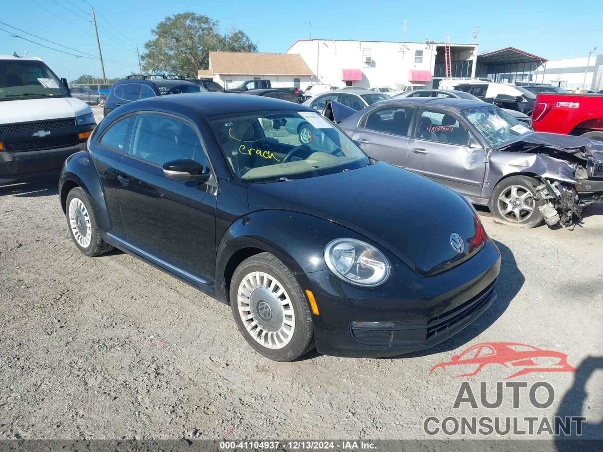 VOLKSWAGEN BEETLE 2015 - 3VWJ17AT3FM641083