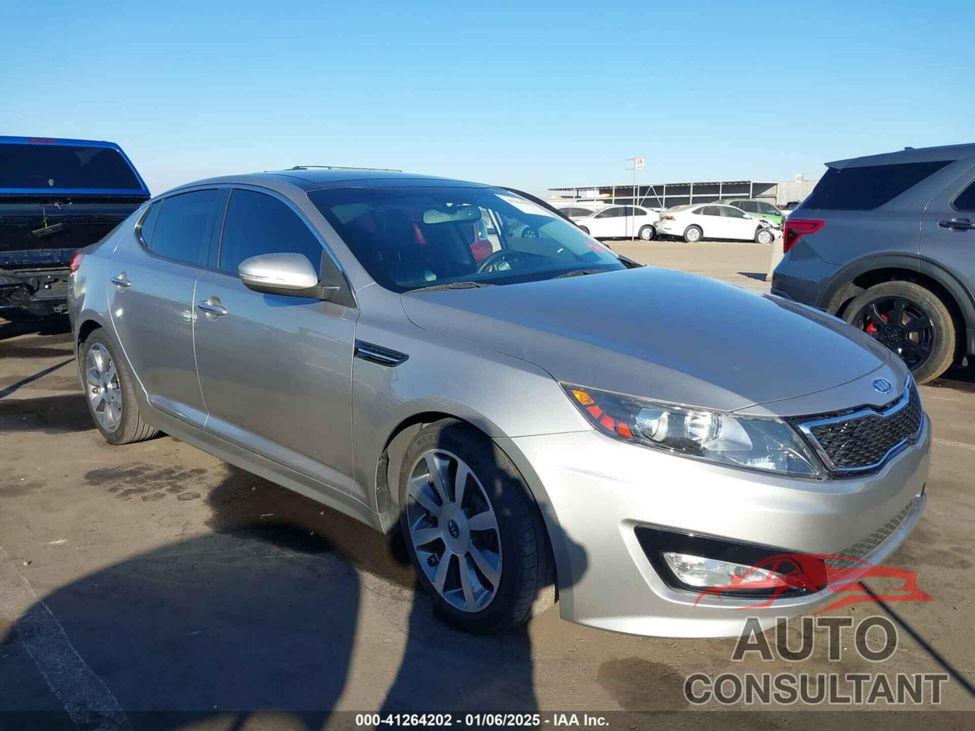 KIA OPTIMA 2012 - 5XXGR4A64CG067458