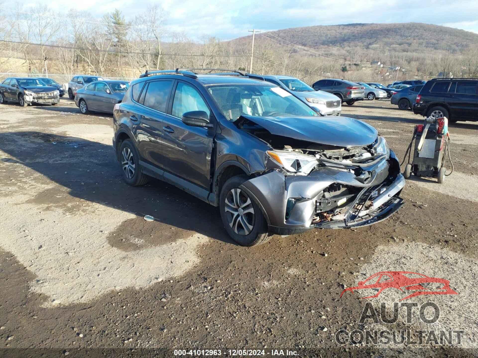 TOYOTA RAV4 2017 - 2T3BFREV2HW551523