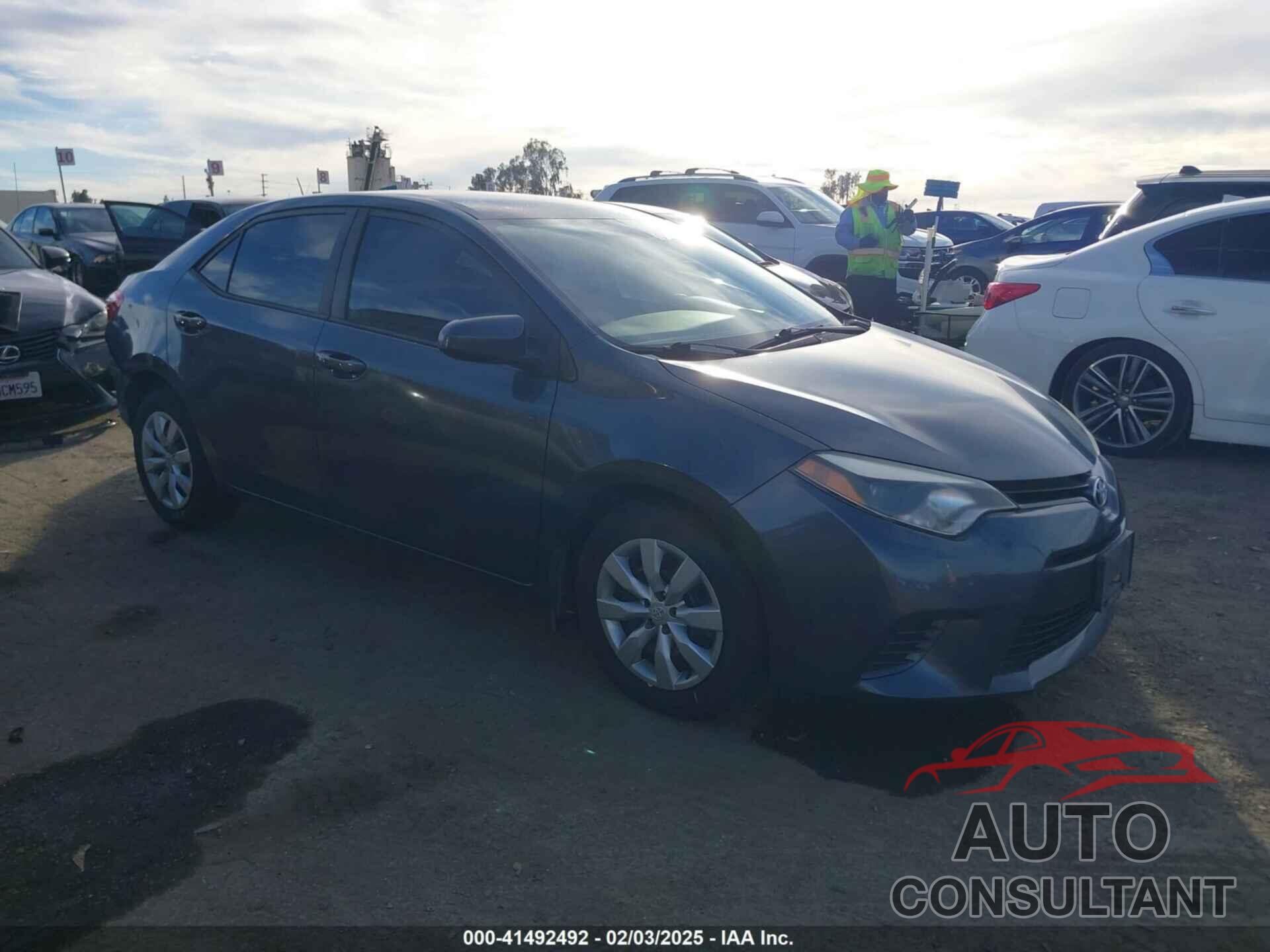 TOYOTA COROLLA 2016 - 5YFBURHE3GP563805