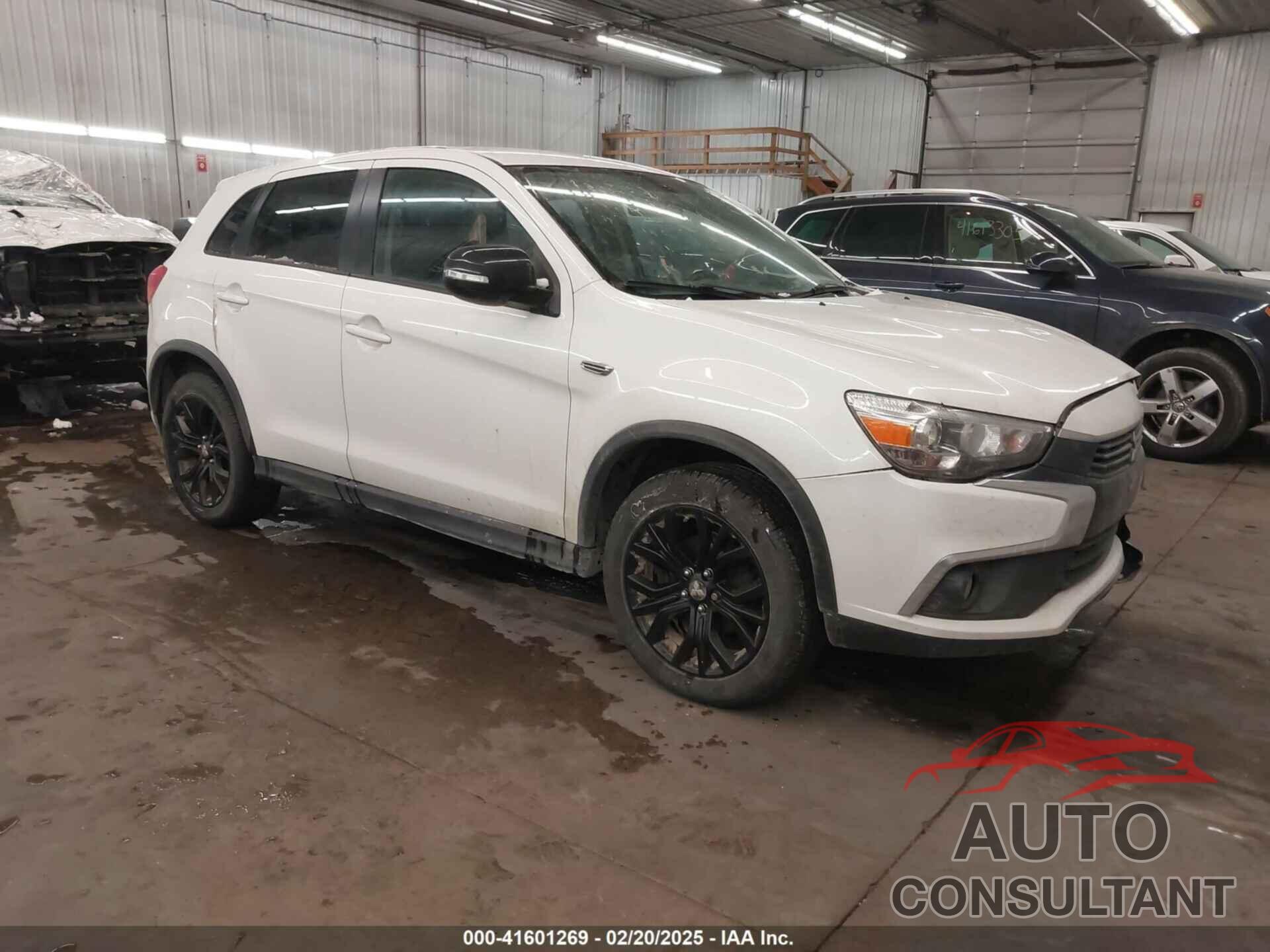 MITSUBISHI OUTLANDER SPORT 2017 - JA4AR3AU3HZ070123