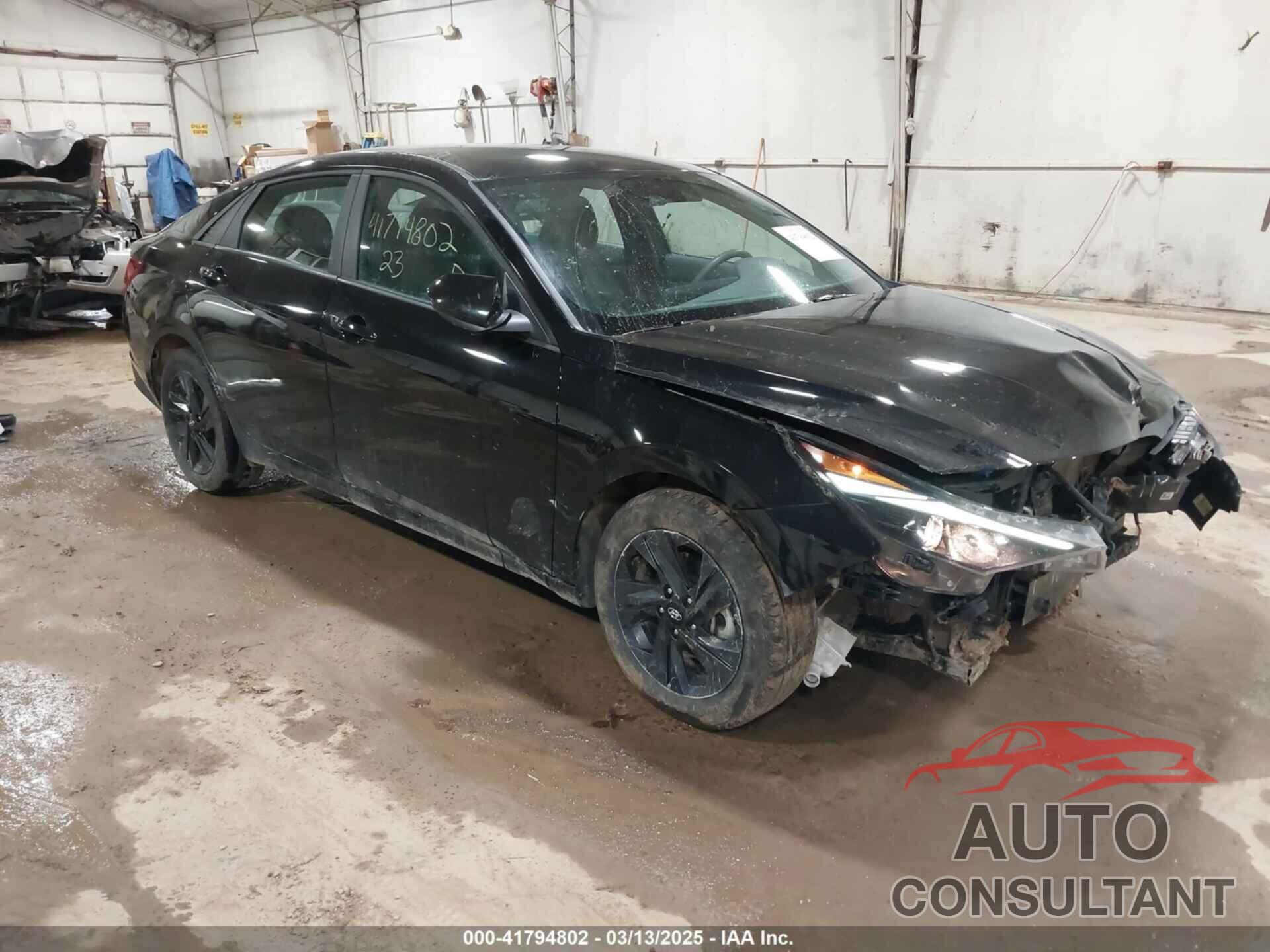 HYUNDAI ELANTRA 2023 - KMHLM4AG2PU415825