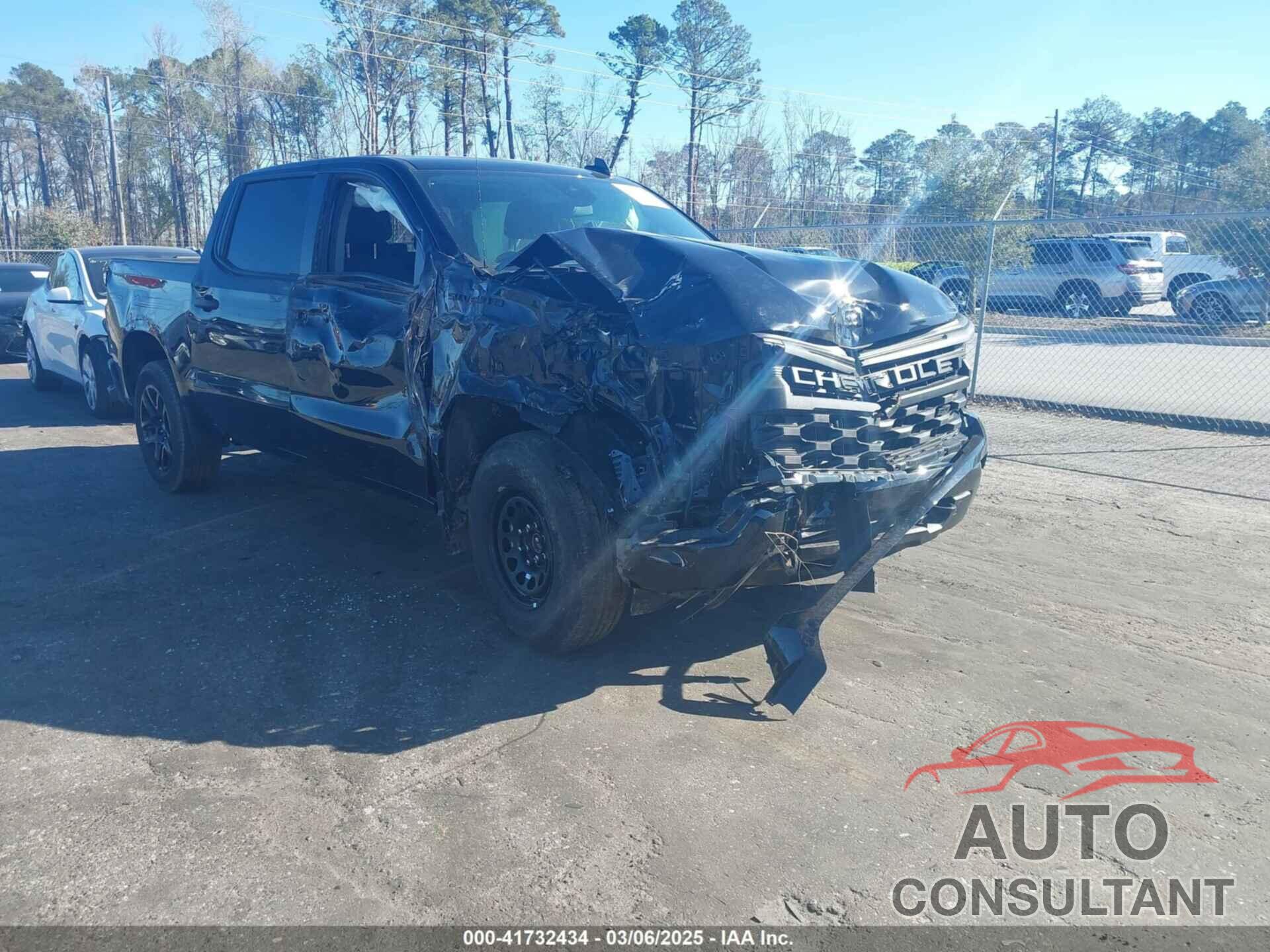 CHEVROLET SILVERADO 1500 2024 - 1GCPABEK6RZ350551